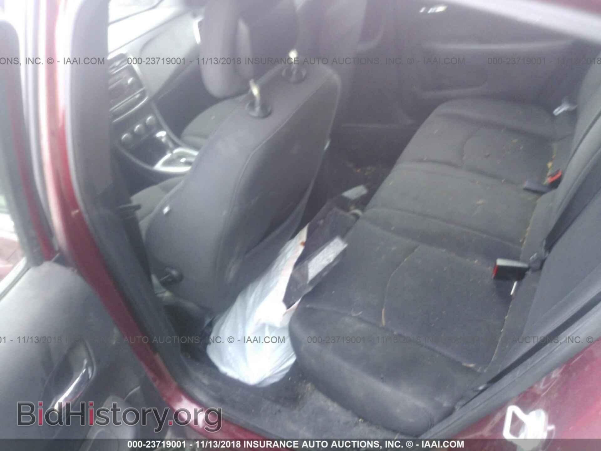 2013 Chrysler 200 - VIN: 1C3CCBBB6DN525334 - Photo 8