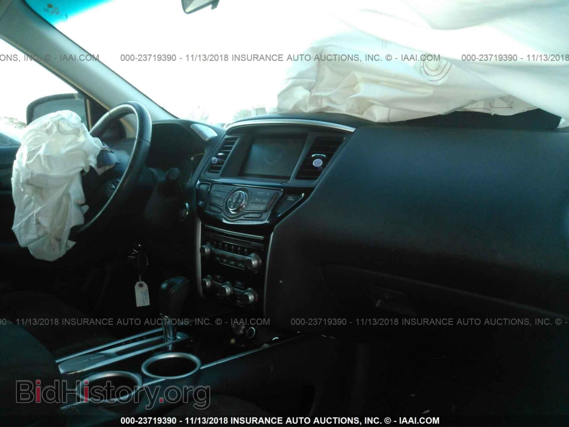 2014 Nissan Pathfinder - VIN: 5N1AR2MN3EC602209 - Фото 5
