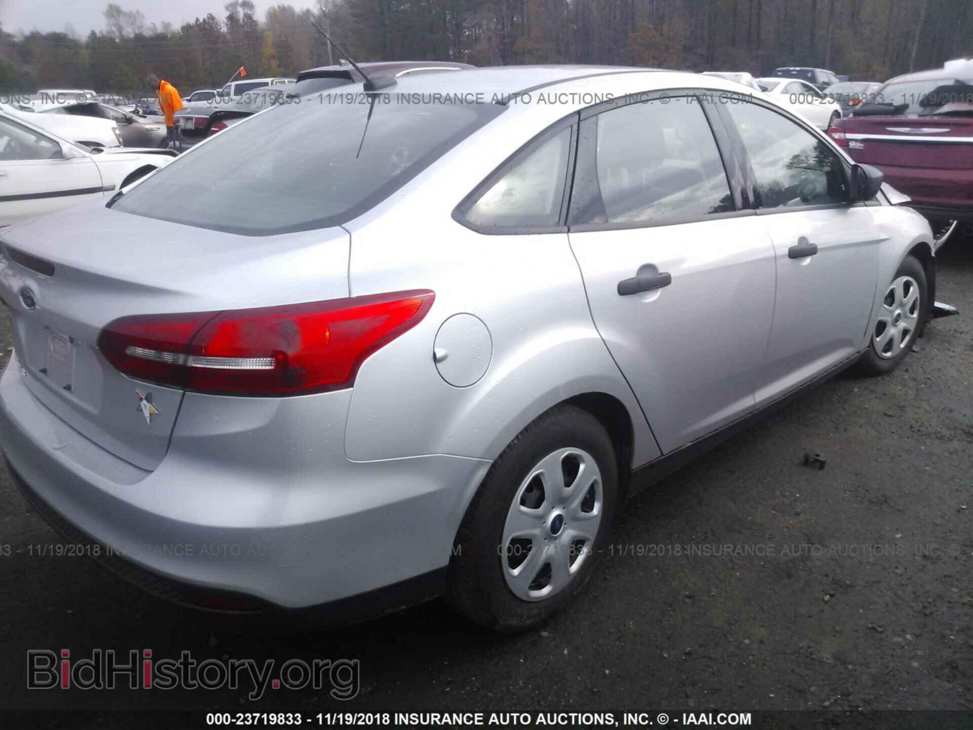2017 FORD FOCUS - VIN: 1FADP3E25HL337076 - Фото 4