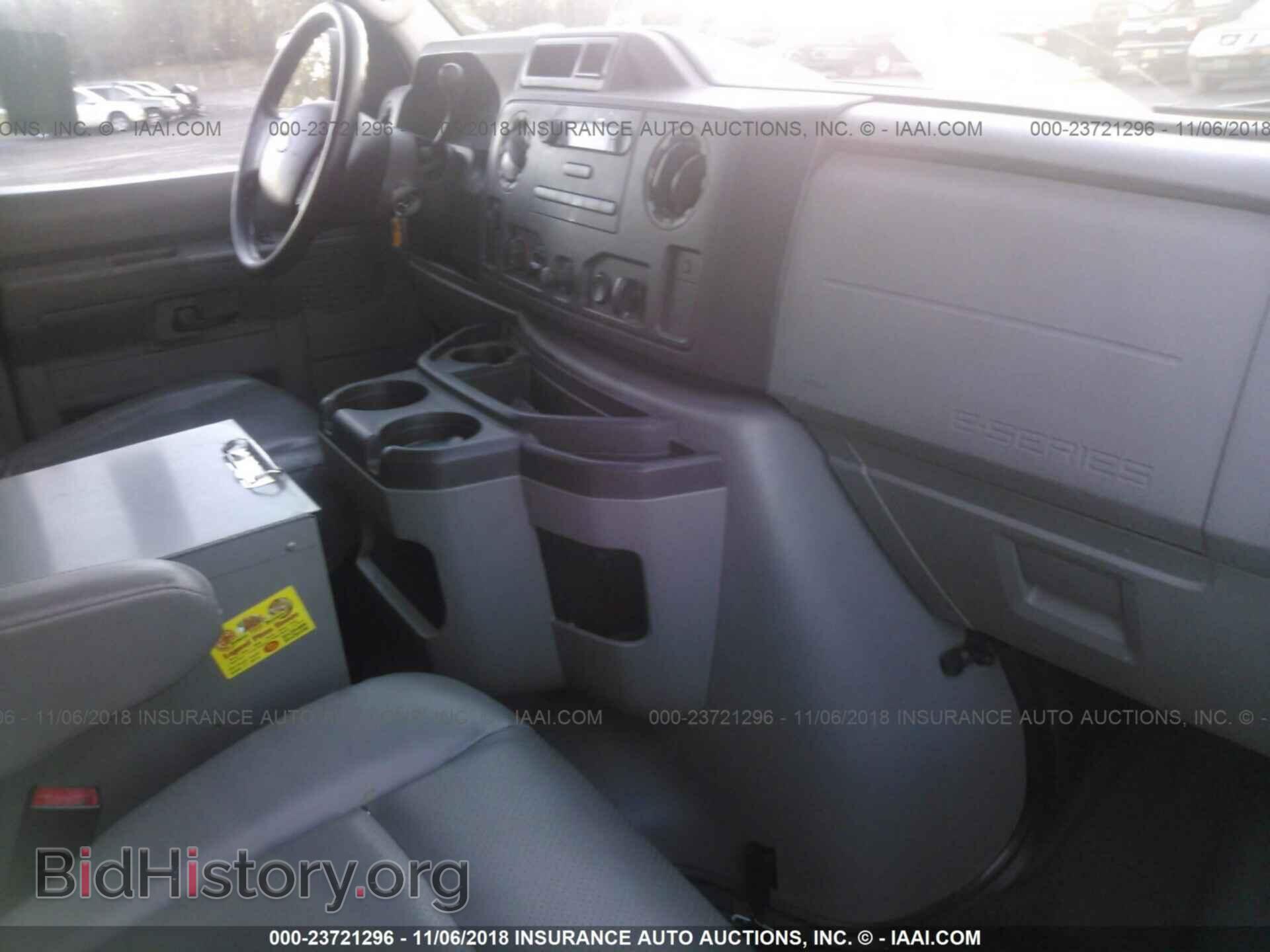 2011 Ford Econoline - VIN: 1FTNE2EL9BDA55676 - Photo 5