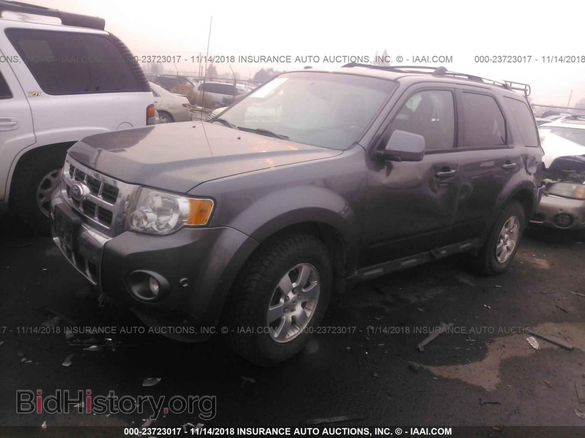 2012 Ford Escape - VIN: 1FMCU9E72CKA15051 - Photo 2