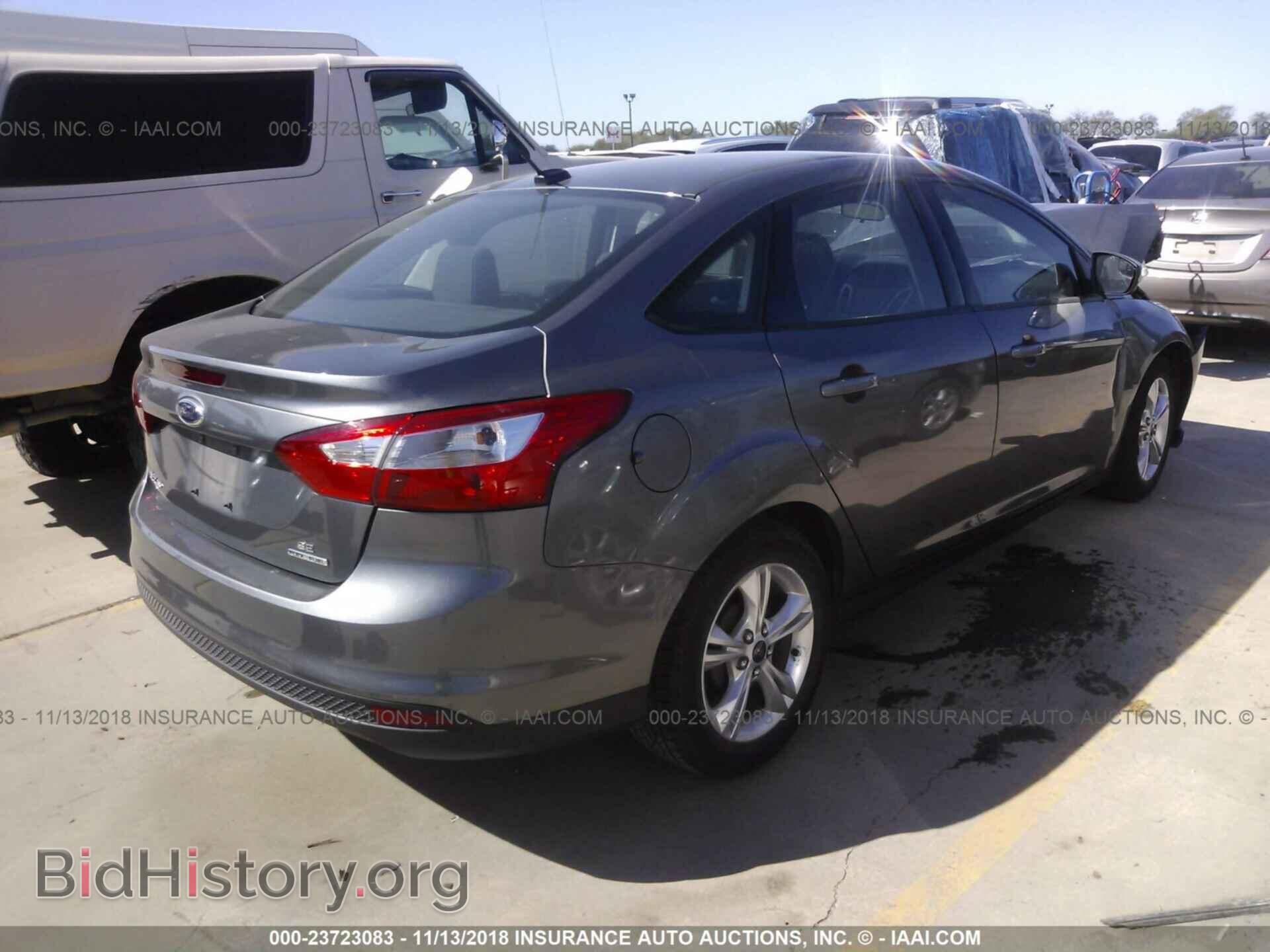 2013 Ford Focus - VIN: 1FADP3F25DL372502 - Photo 4