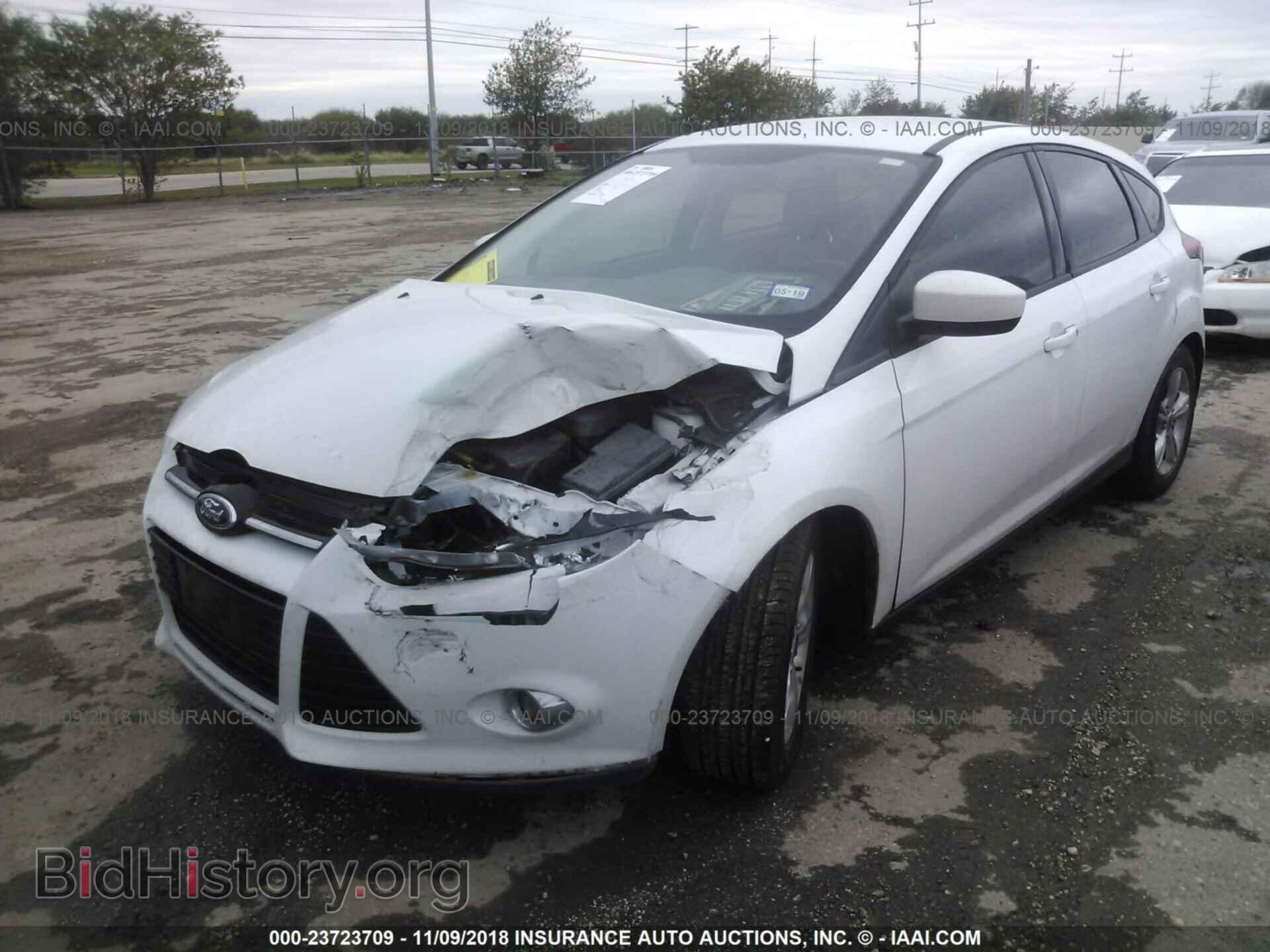 2012 Ford Focus - VIN: 1FAHP3K2XCL361842 - Фото 2