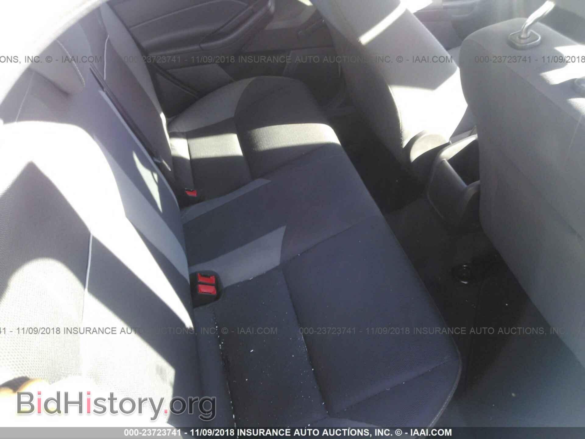 2013 Ford Focus - VIN: 1FADP3E22DL379490 - Фото 8