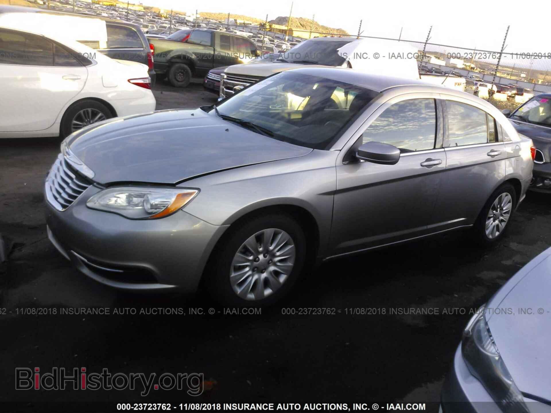 2014 CHRYSLER 200 - VIN: 1C3CCBAB1EN141366 - Фото 2
