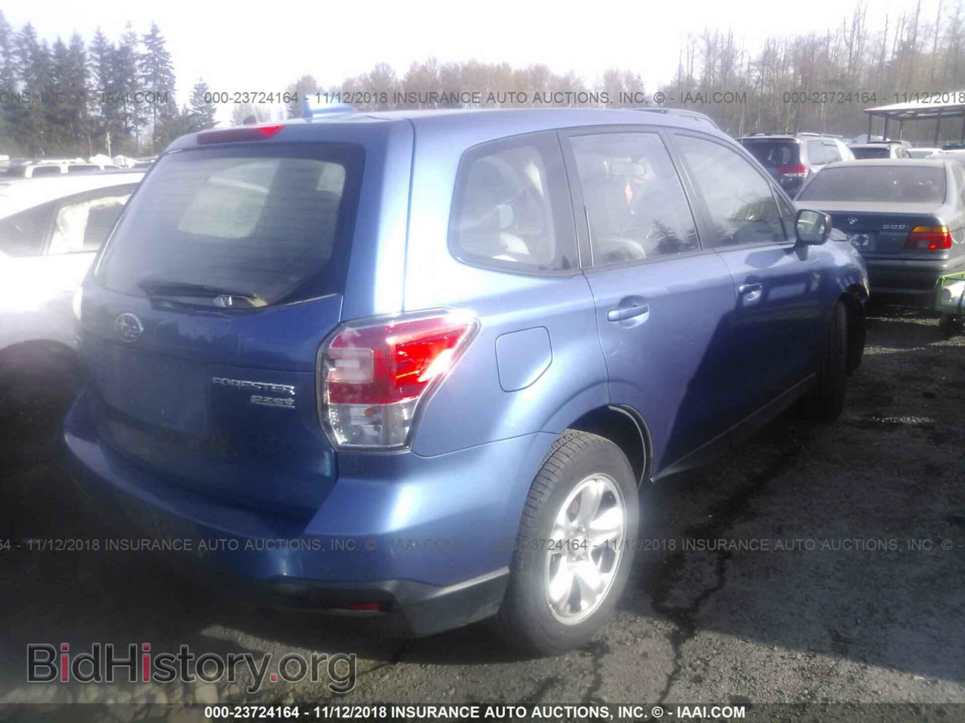2017 Subaru Forester - VIN: JF2SJAAC9HH518756 - Фото 4