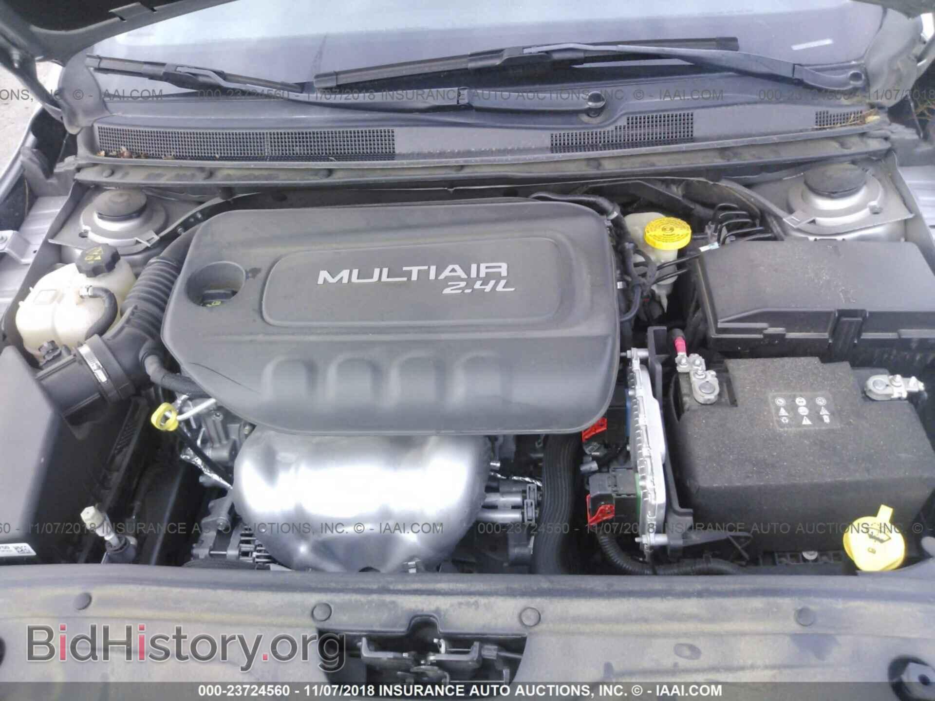 2015 CHRYSLER 200 - VIN: 1C3CCCAB6FN738942 - Photo 10