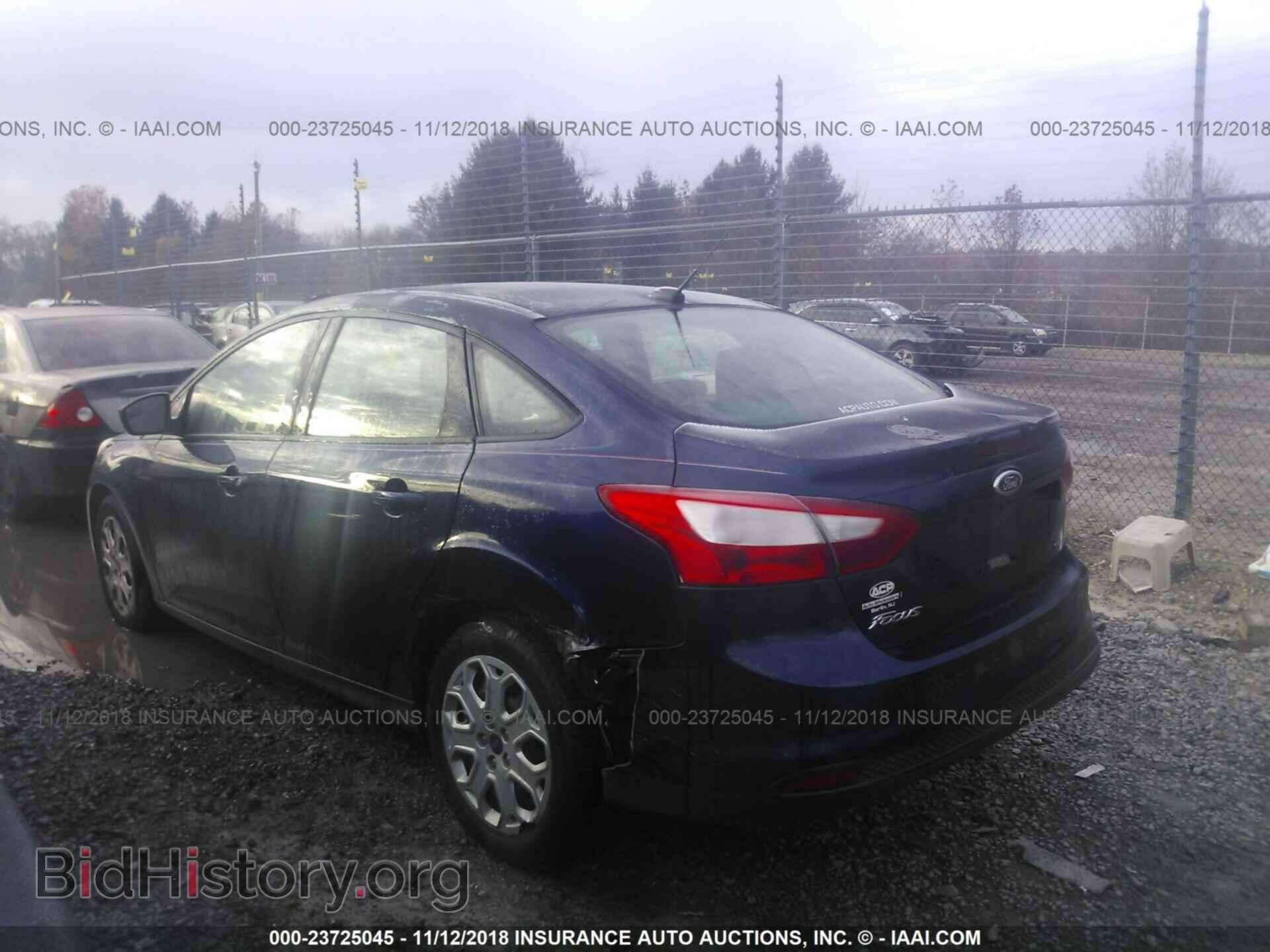 2012 Ford Focus - VIN: 1FAHP3F24CL138089 - Photo 3