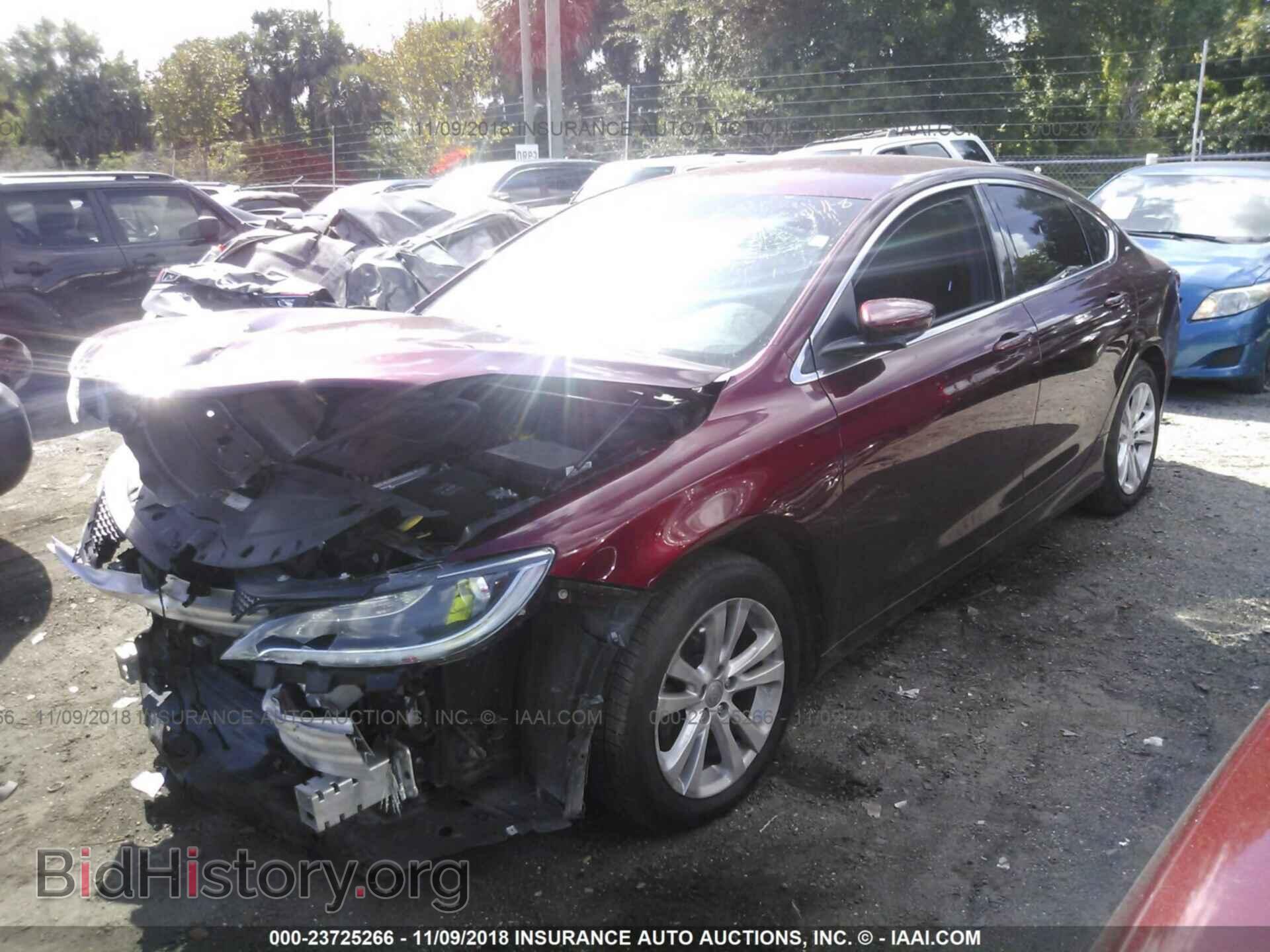 2015 Chrysler 200 - VIN: 1C3CCCAB0FN724650 - Photo 2