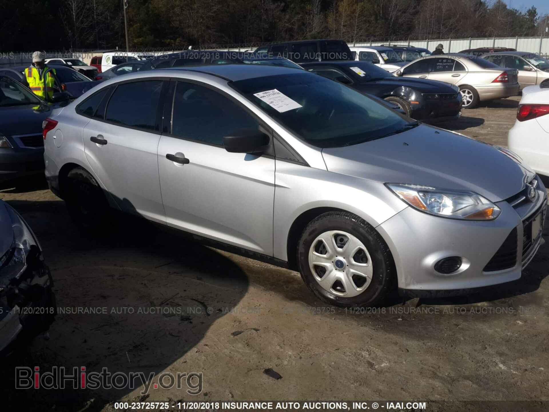 Photo 1FADP3E23DL161283 - Ford Focus 2013
