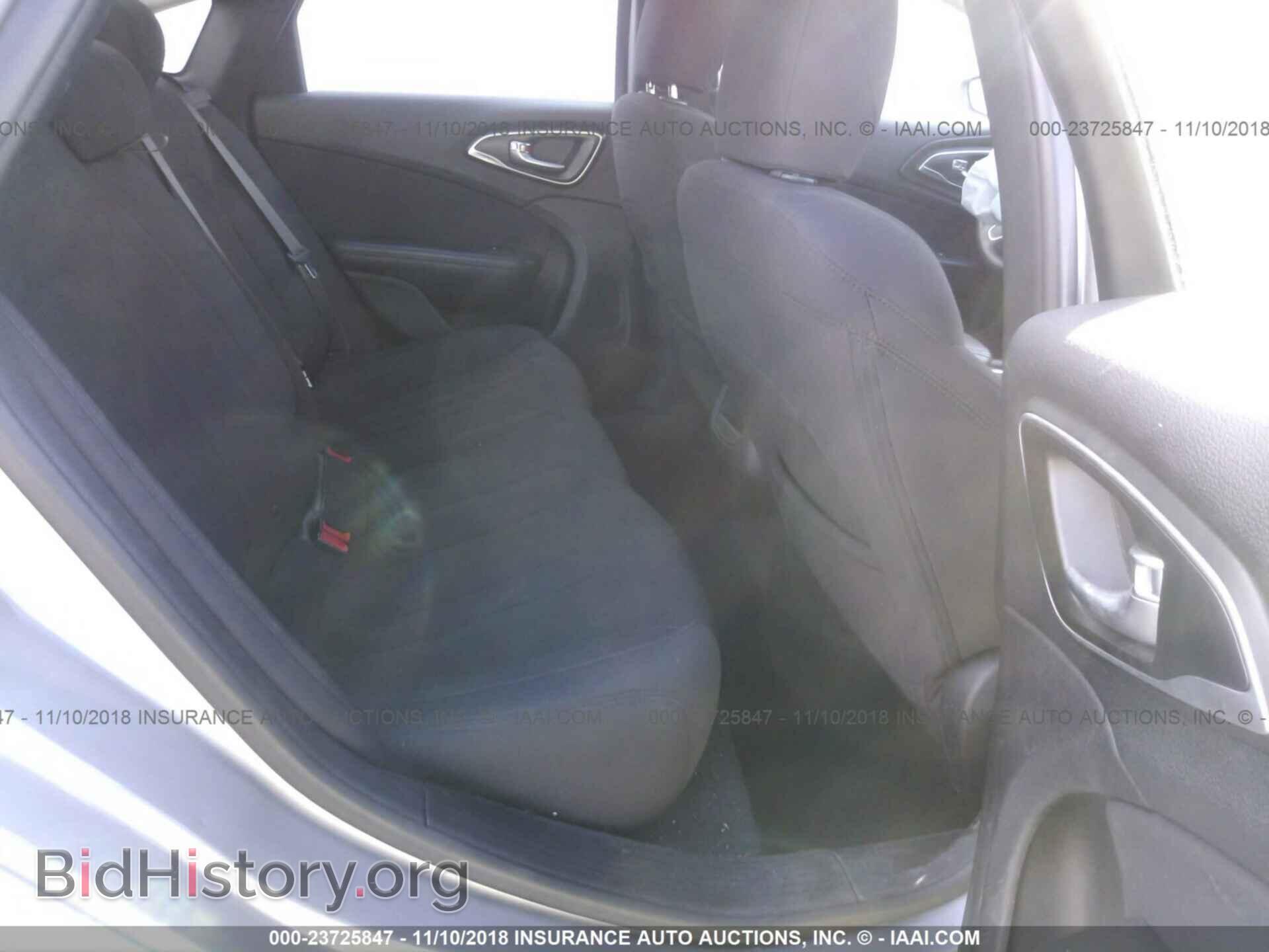 2015 CHRYSLER 200 - VIN: 1C3CCCAB7FN649199 - Фото 8