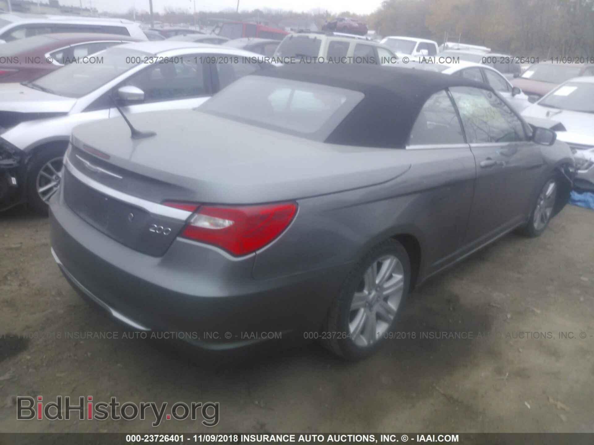 2011 CHRYSLER 200 - VIN: 1C3BC2EB2BN613298 - Фото 4