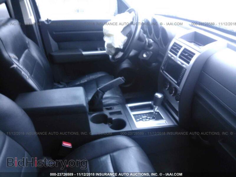 2011 Dodge NITRO (VIN 1D4PT5GK5BW539341) — photo 5 of 10