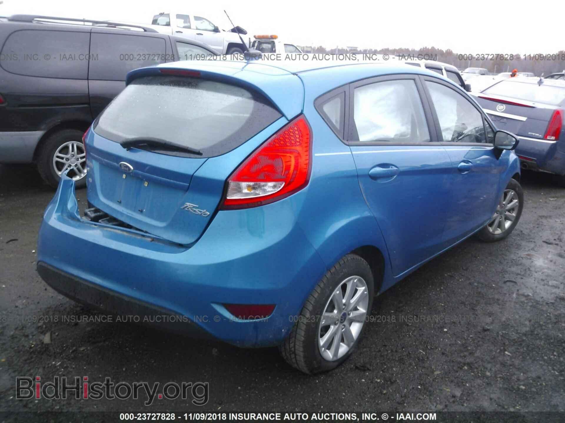 2012 Ford Fiesta - VIN: 3FADP4EJ7CM158025 - Photo 4