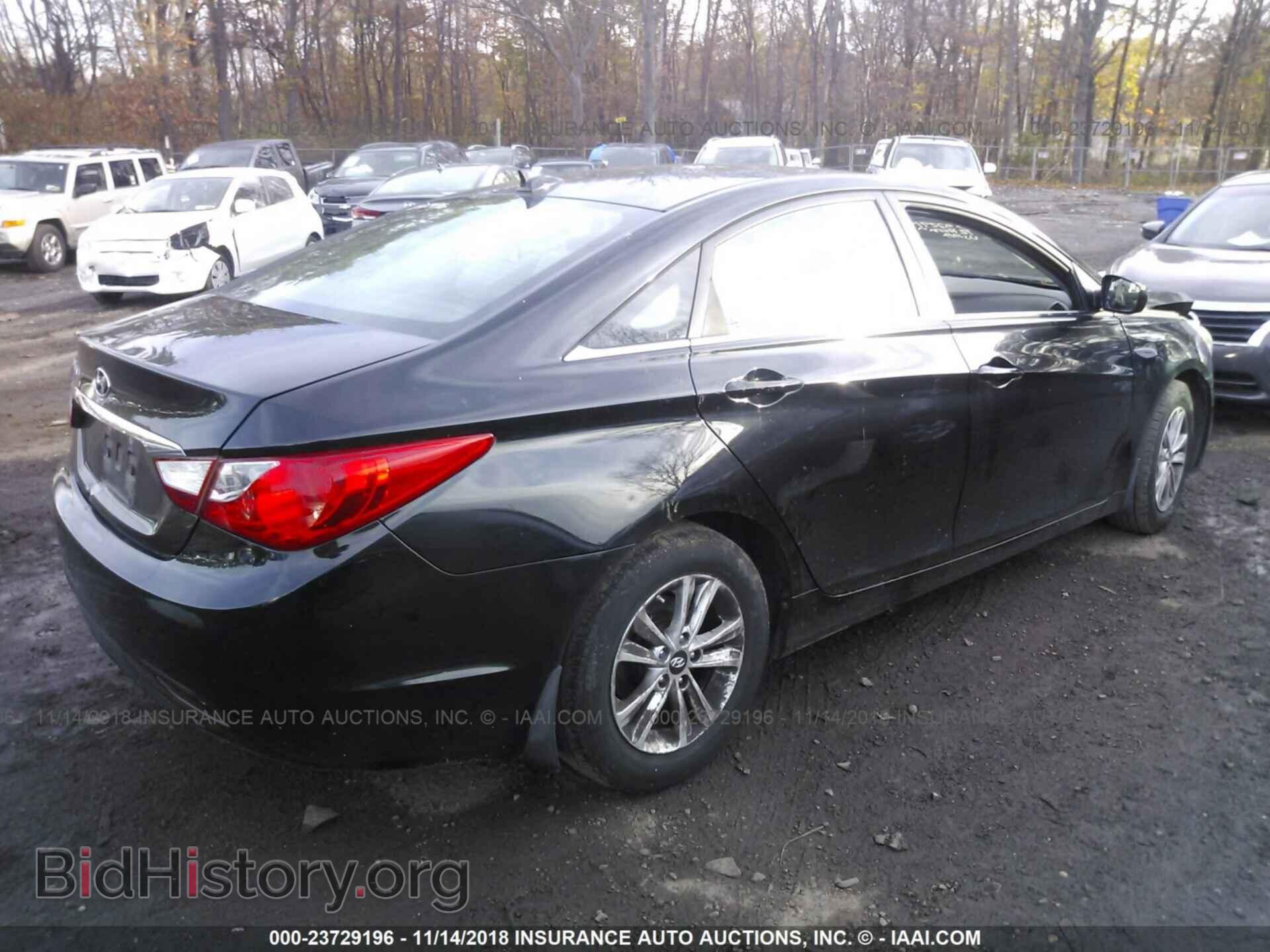 2012 Hyundai Sonata - VIN: 5NPEB4AC8CH386786 - Фото 4