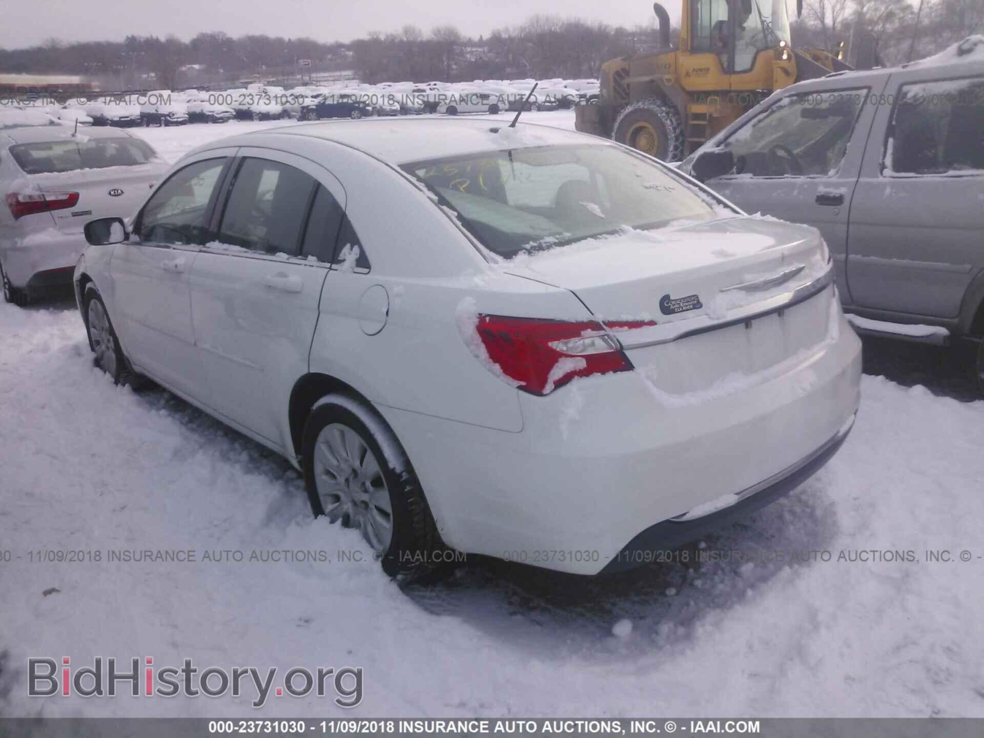 2012 CHRYSLER 200 - VIN: 1C3CCBAB9CN170420 - Photo 3