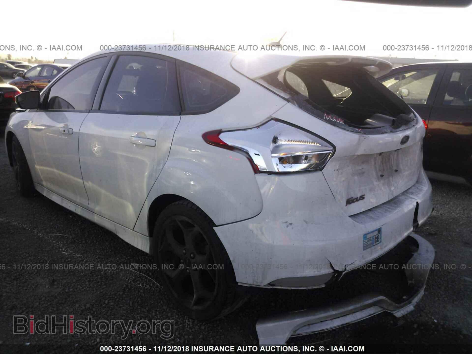 2015 Ford Focus - VIN: 1FADP3L91FL221208 - Фото 3