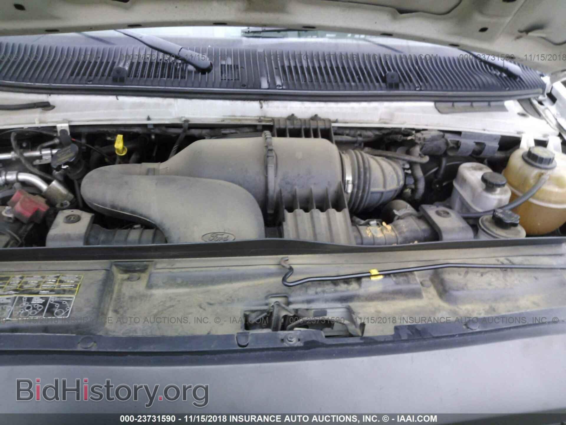 2011 Ford Econoline - VIN: 1FBNE3BL5BDA01774 - Photo 10