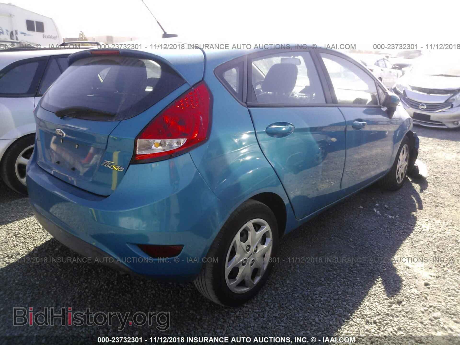 2012 Ford Fiesta - VIN: 3FADP4EJ4CM102897 - Фото 4