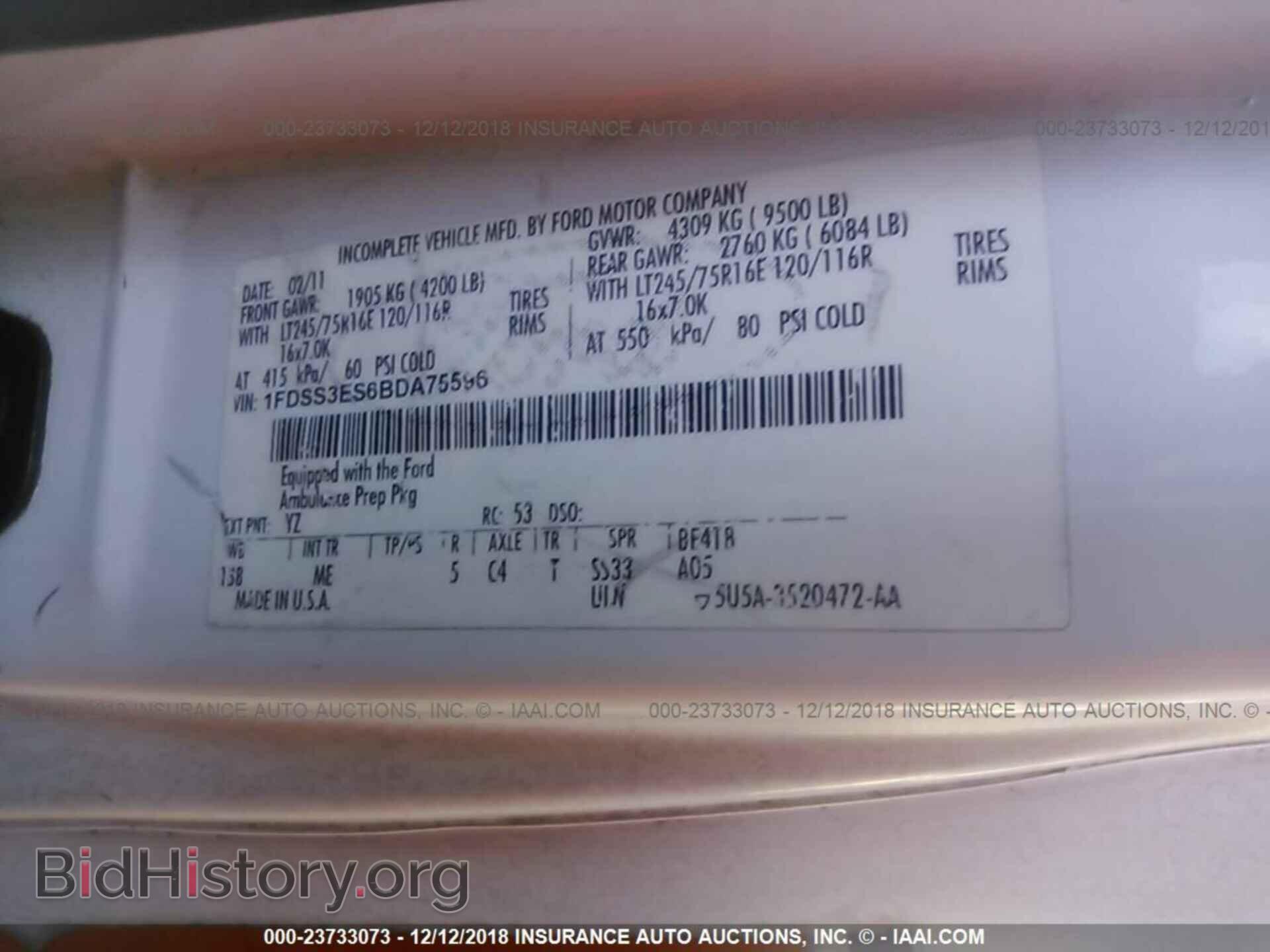2011 Ford Econoline - VIN: 1FDSS3ES6BDA75596 - Photo 9