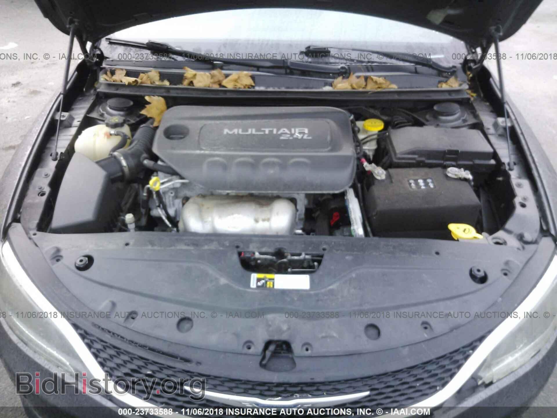2015 Chrysler 200 - VIN: 1C3CCCBB7FN672884 - Фото 10