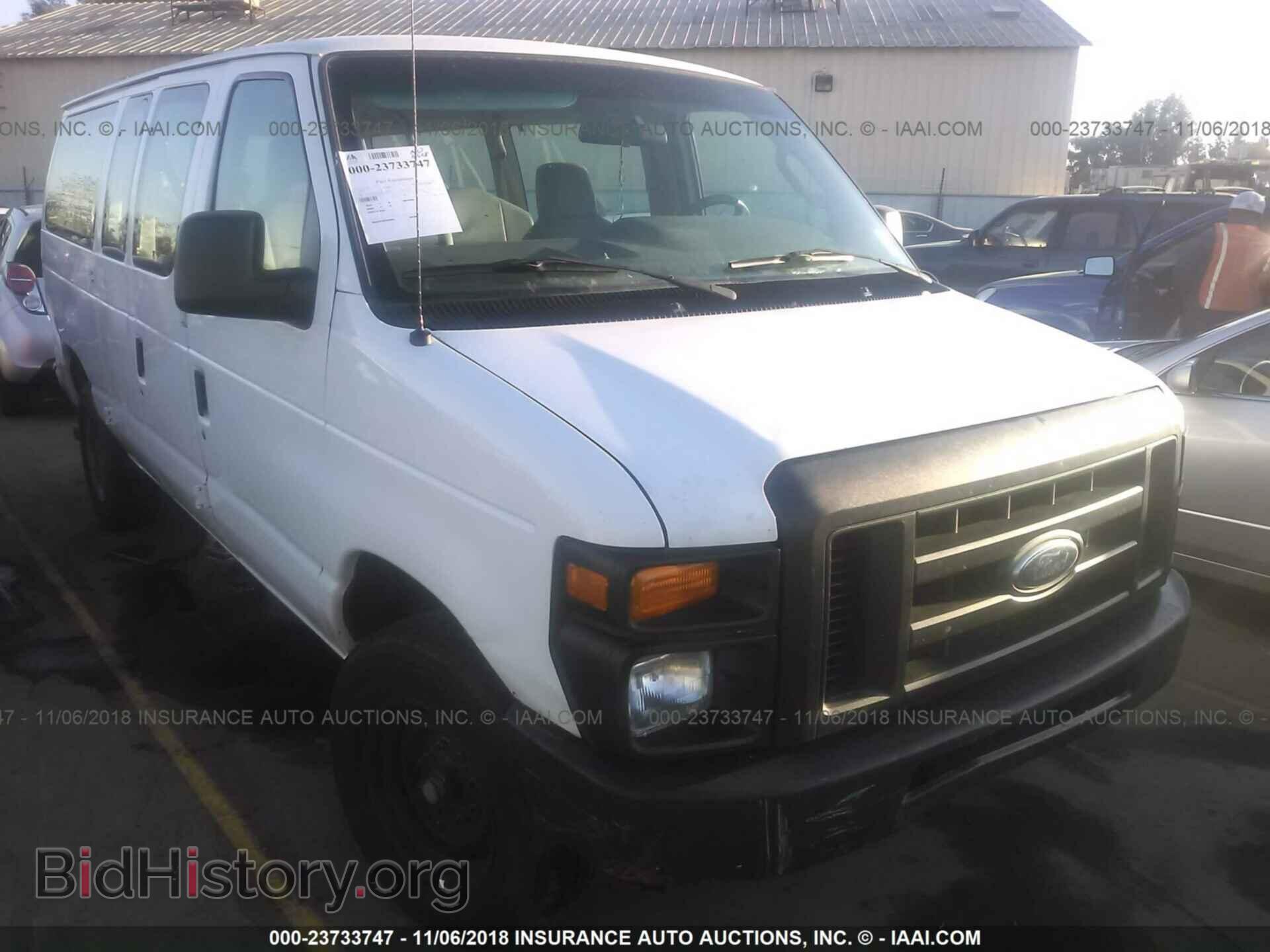 Photo 1FBNE3BL1DDA70965 - Ford Econoline 2013