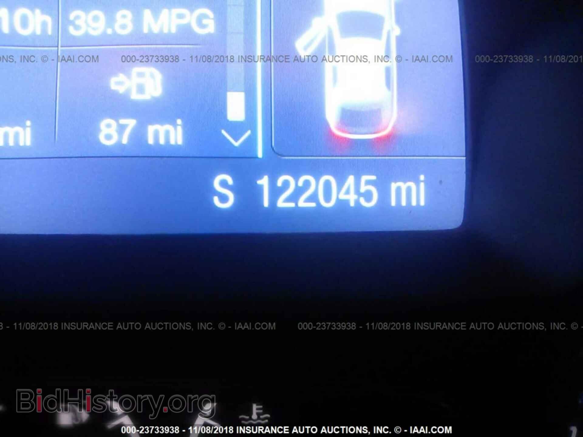 2014 Ford Focus - VIN: 1FADP3F29EL282819 - Photo 7