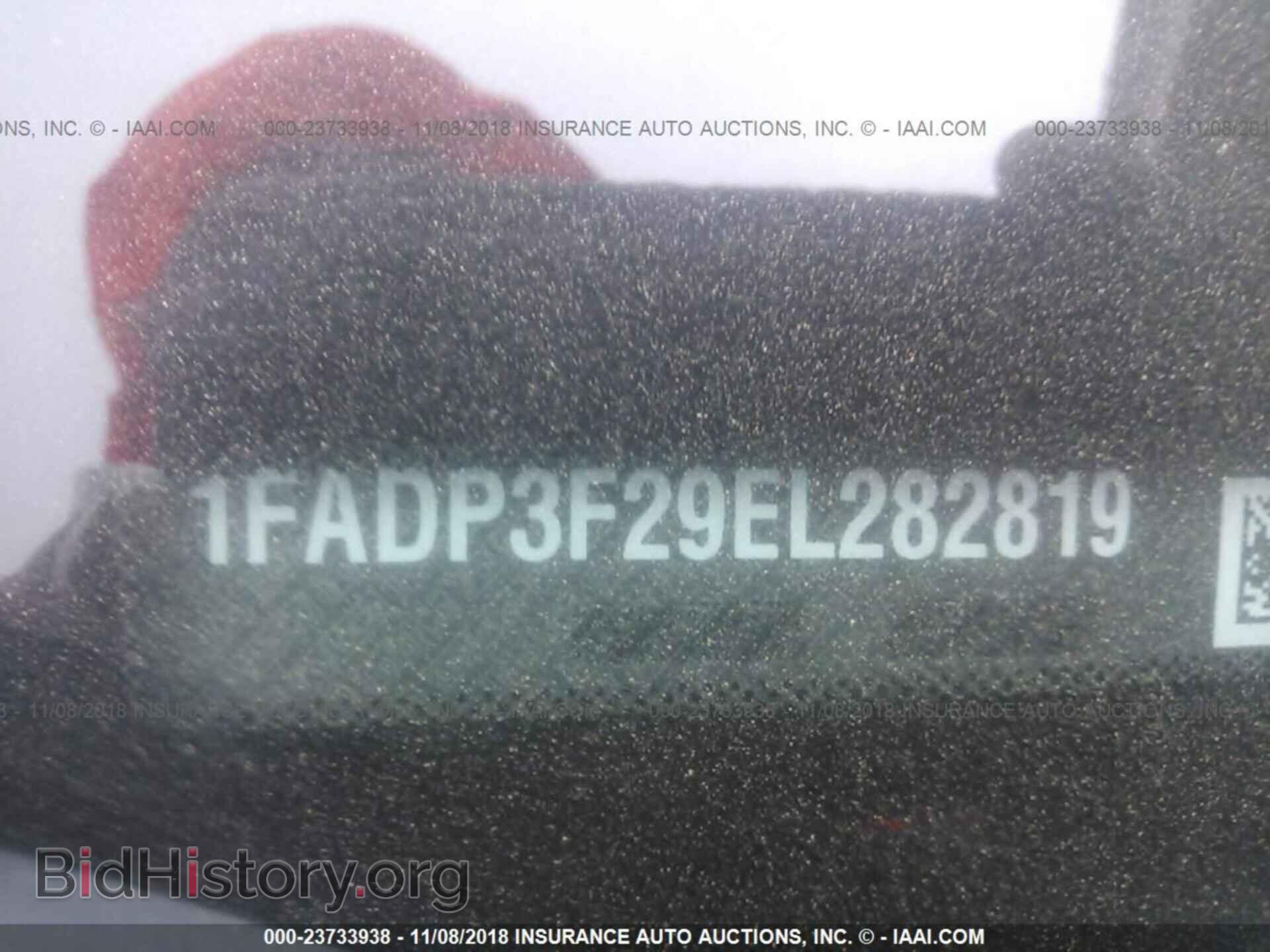 2014 Ford Focus - VIN: 1FADP3F29EL282819 - Photo 9