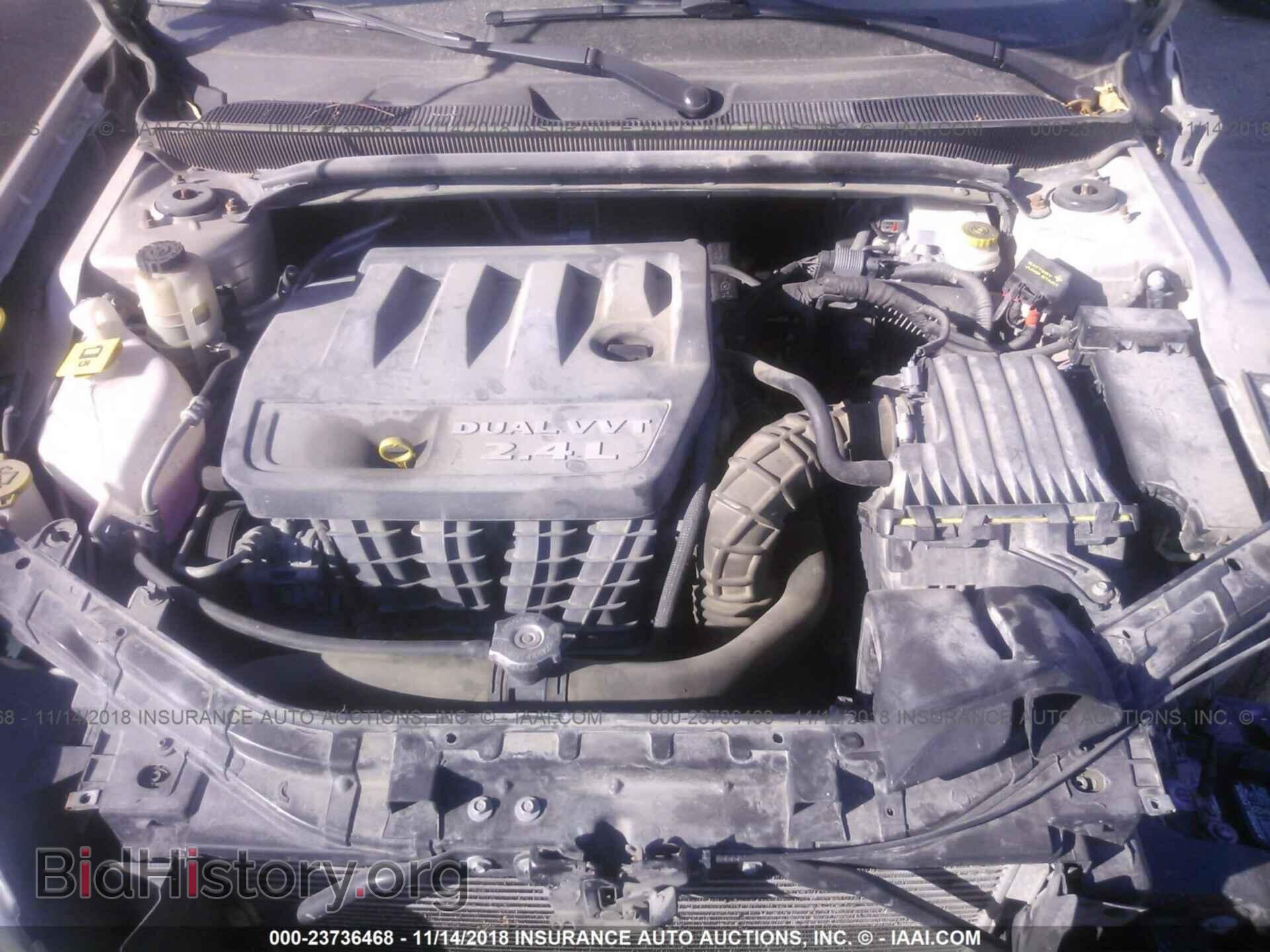 2013 Chrysler 200 - VIN: 1C3CCBBB4DN655256 - Фото 10