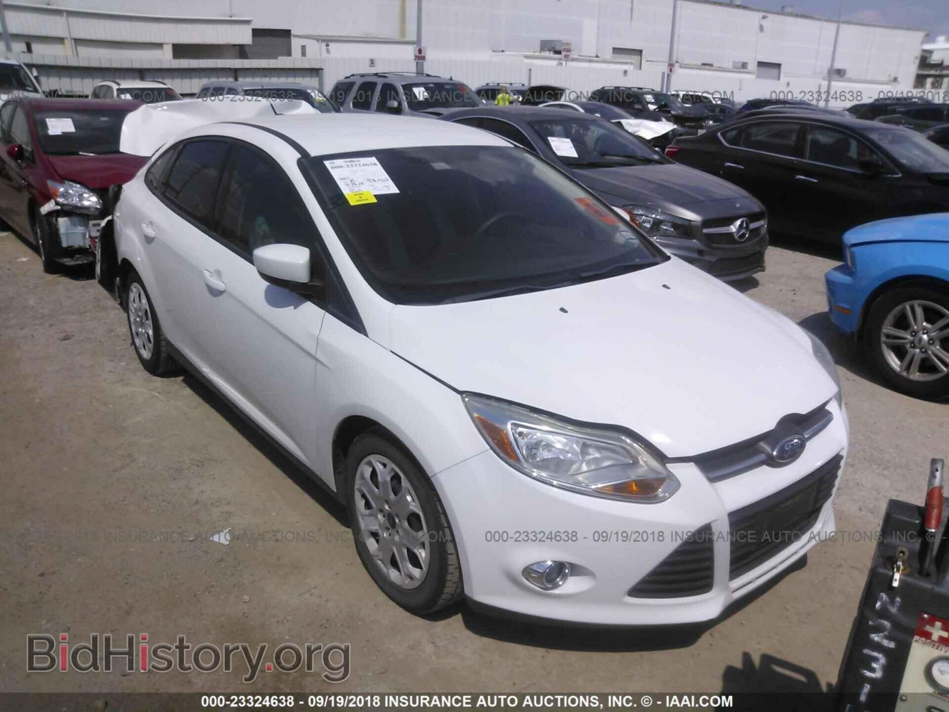 Photo 1FAHP3F22CL341742 - FORD FOCUS 2012