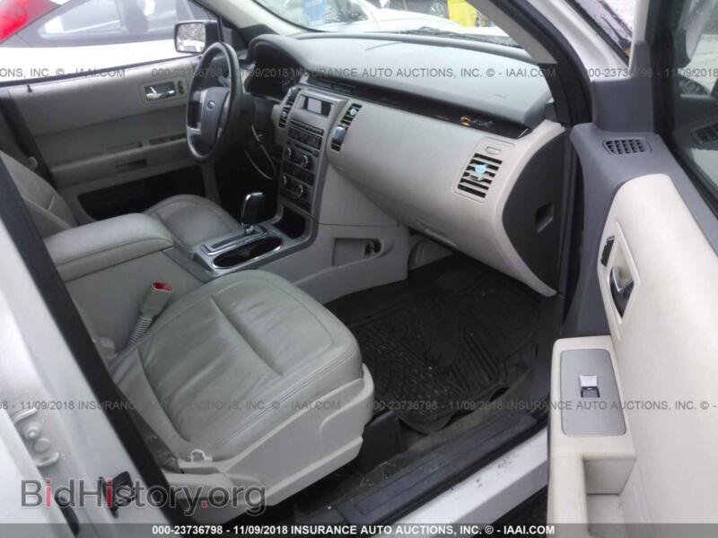 2011 Ford FLEX (VIN 2FMGK5BC9BBD34599) — photo 5 of 10