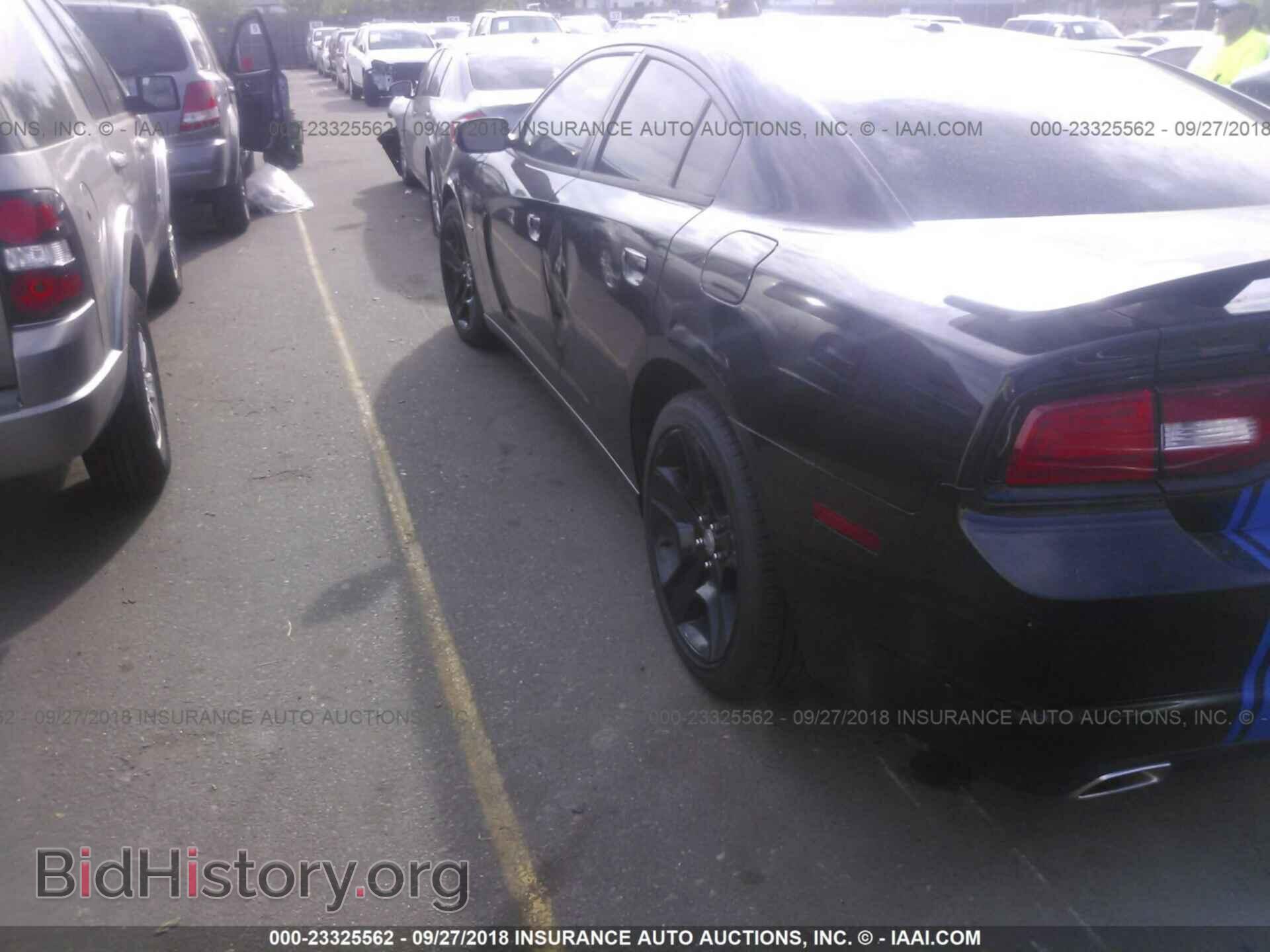 2011 DODGE CHARGER - VIN: 2B3CL5CT0BH616062 - Фото 3
