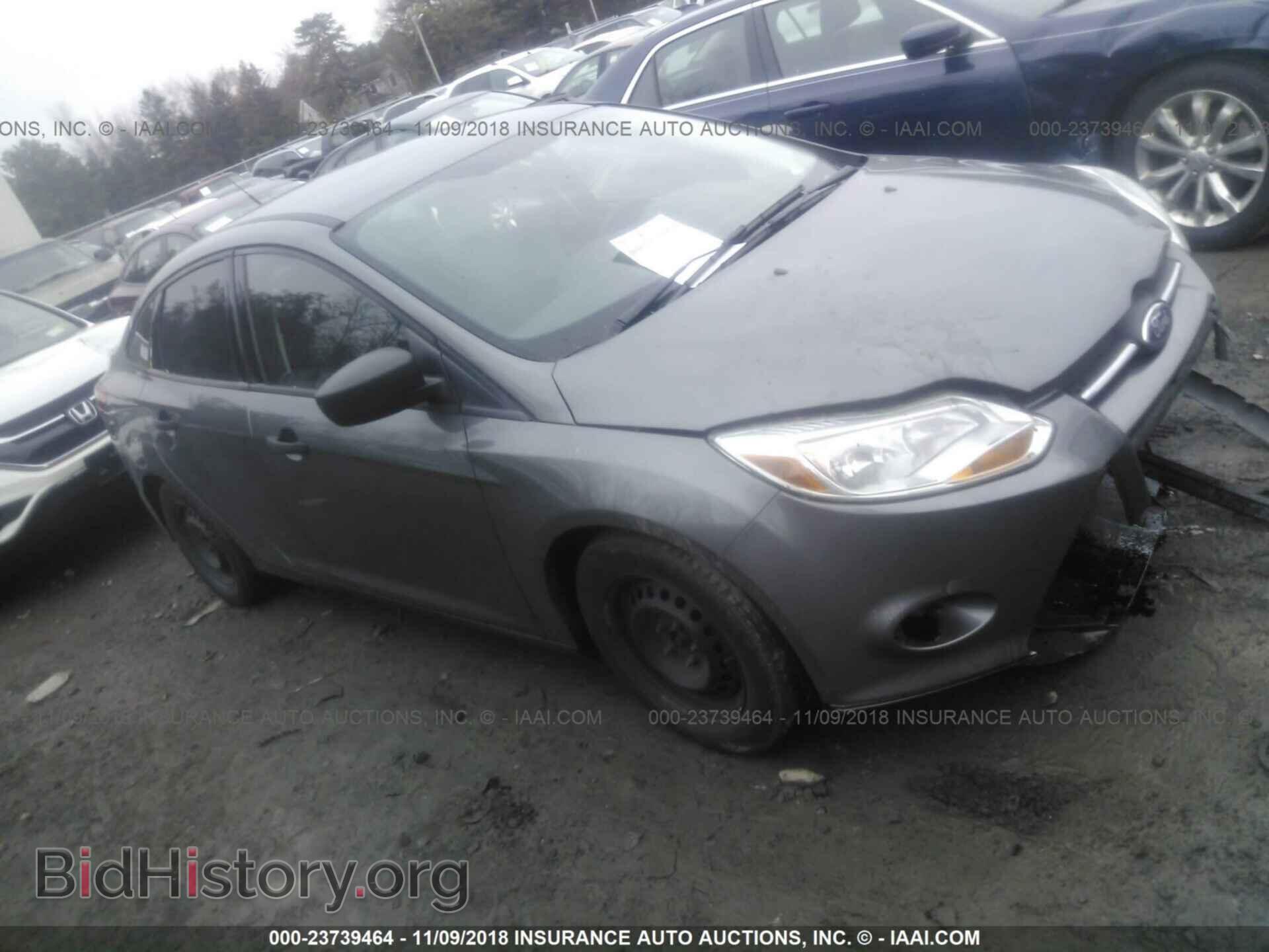Photo 1FAHP3E21CL346044 - FORD FOCUS 2012