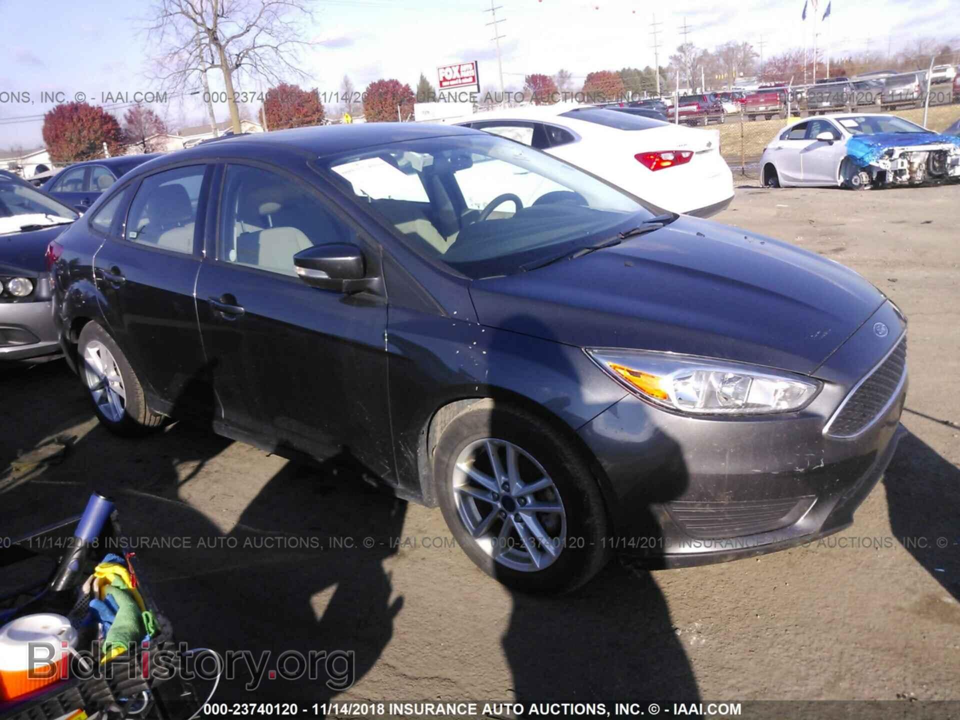 Фотография 1FADP3F22HL248063 - Ford Focus 2017