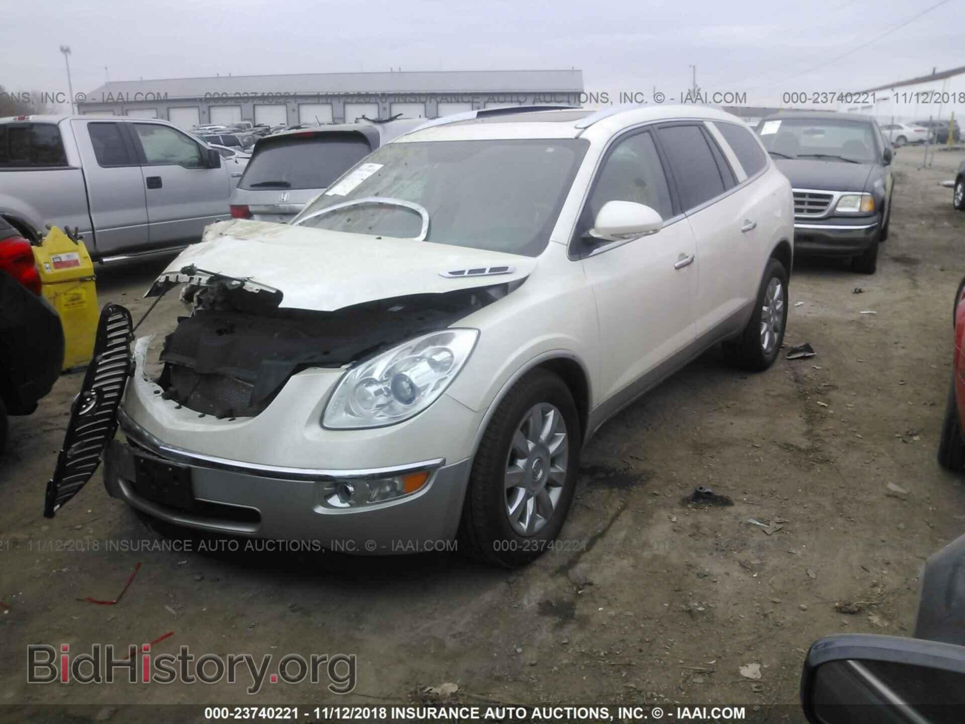 2012 BUICK ENCLAVE - VIN: 5GAKVCEDXCJ176870 - Photo 2