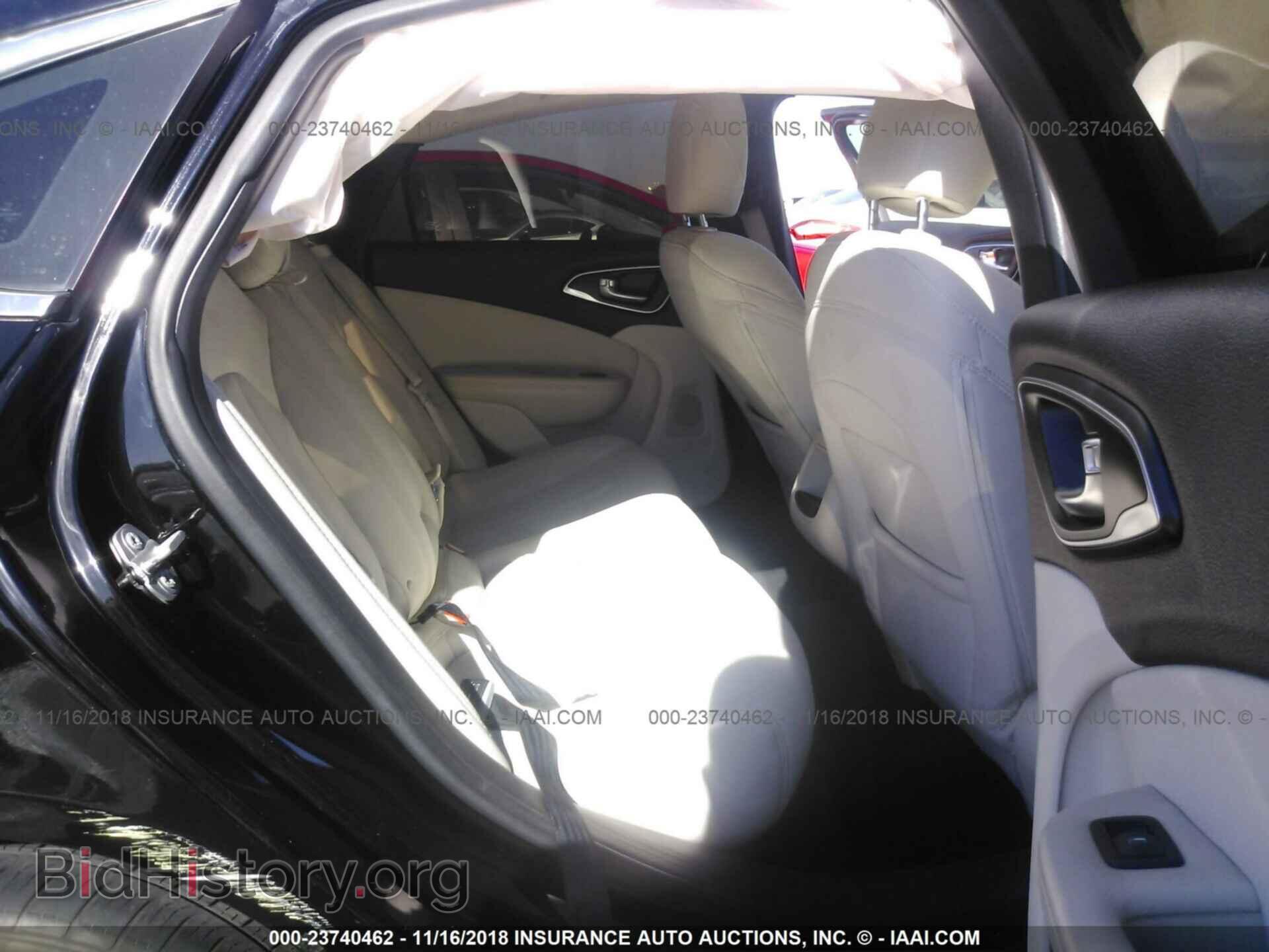 2015 CHRYSLER 200 - VIN: 1C3CCCAB4FN666302 - Фото 8