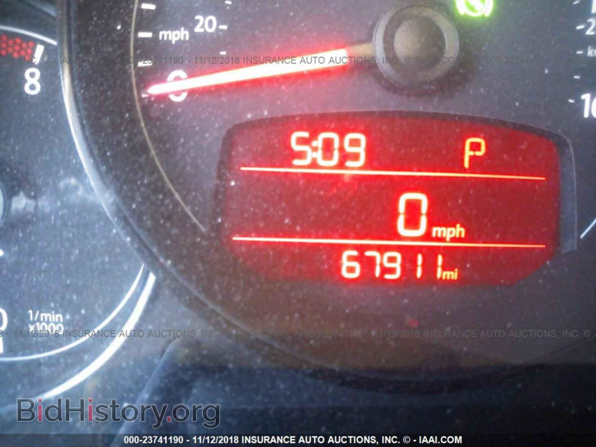 2012 Volkswagen Beetle - VIN: 3VWFP7AT3CM623229 - Фото 7