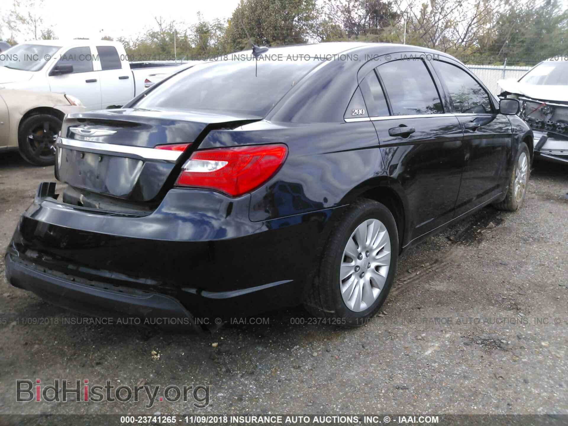 2012 CHRYSLER 200 - VIN: 1C3CCBAB8CN167024 - Фото 4