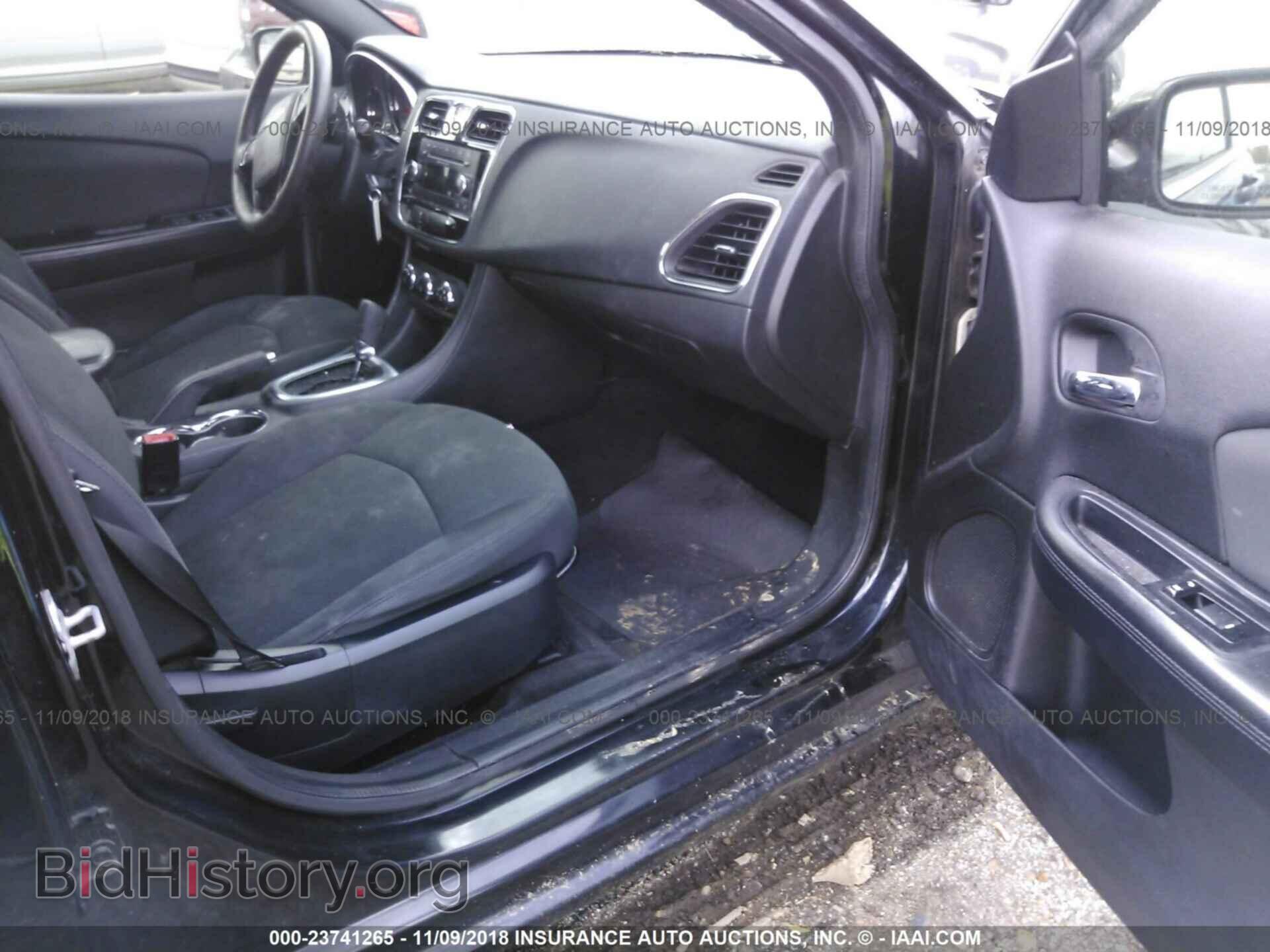 2012 CHRYSLER 200 - VIN: 1C3CCBAB8CN167024 - Фото 5