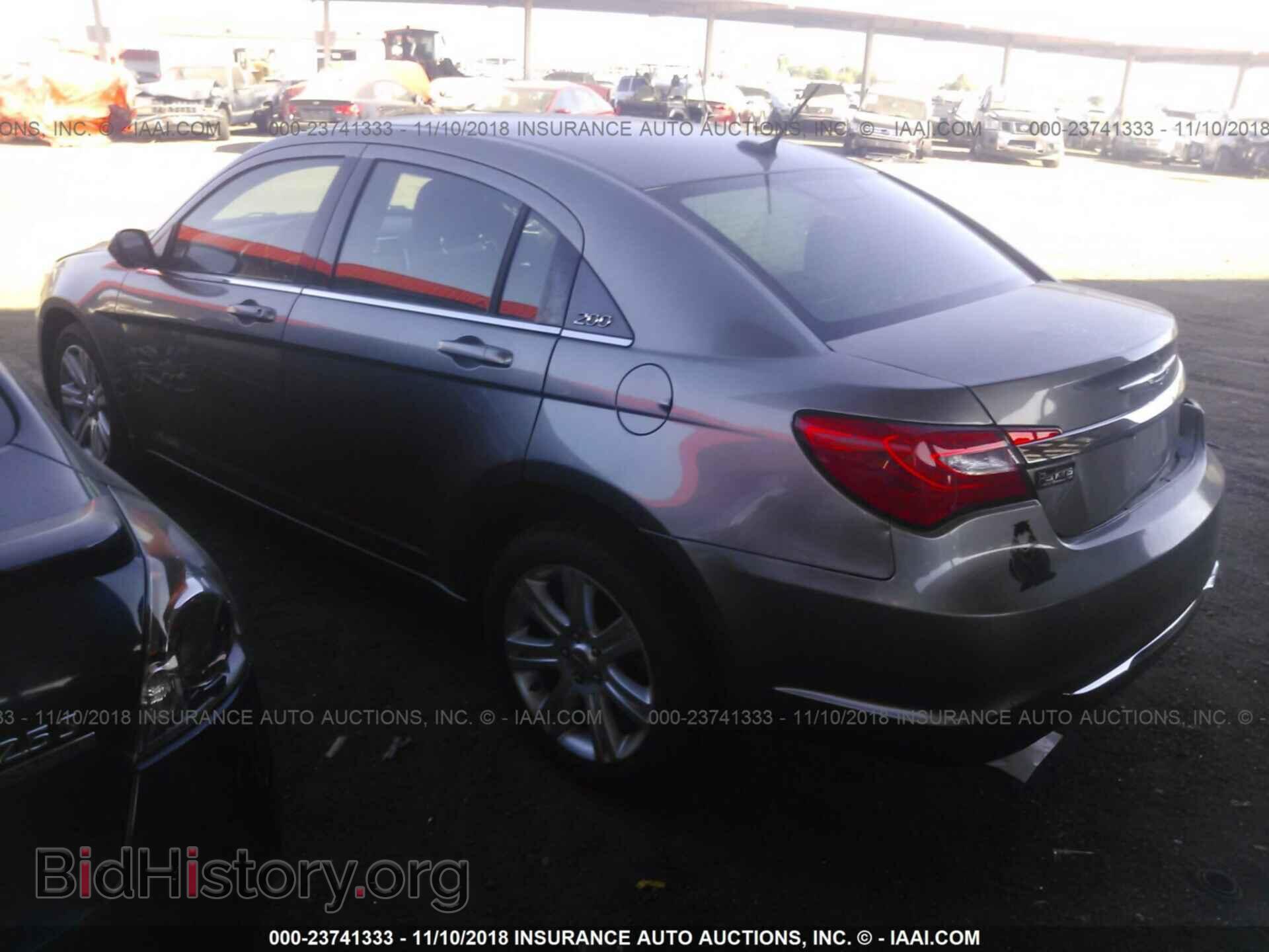 2013 Chrysler 200 - VIN: 1C3CCBAB3DN761585 - Photo 3