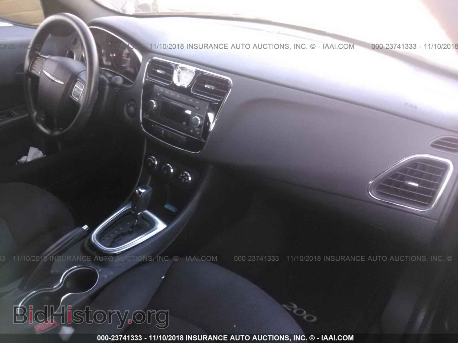 2013 Chrysler 200 - VIN: 1C3CCBAB3DN761585 - Photo 5