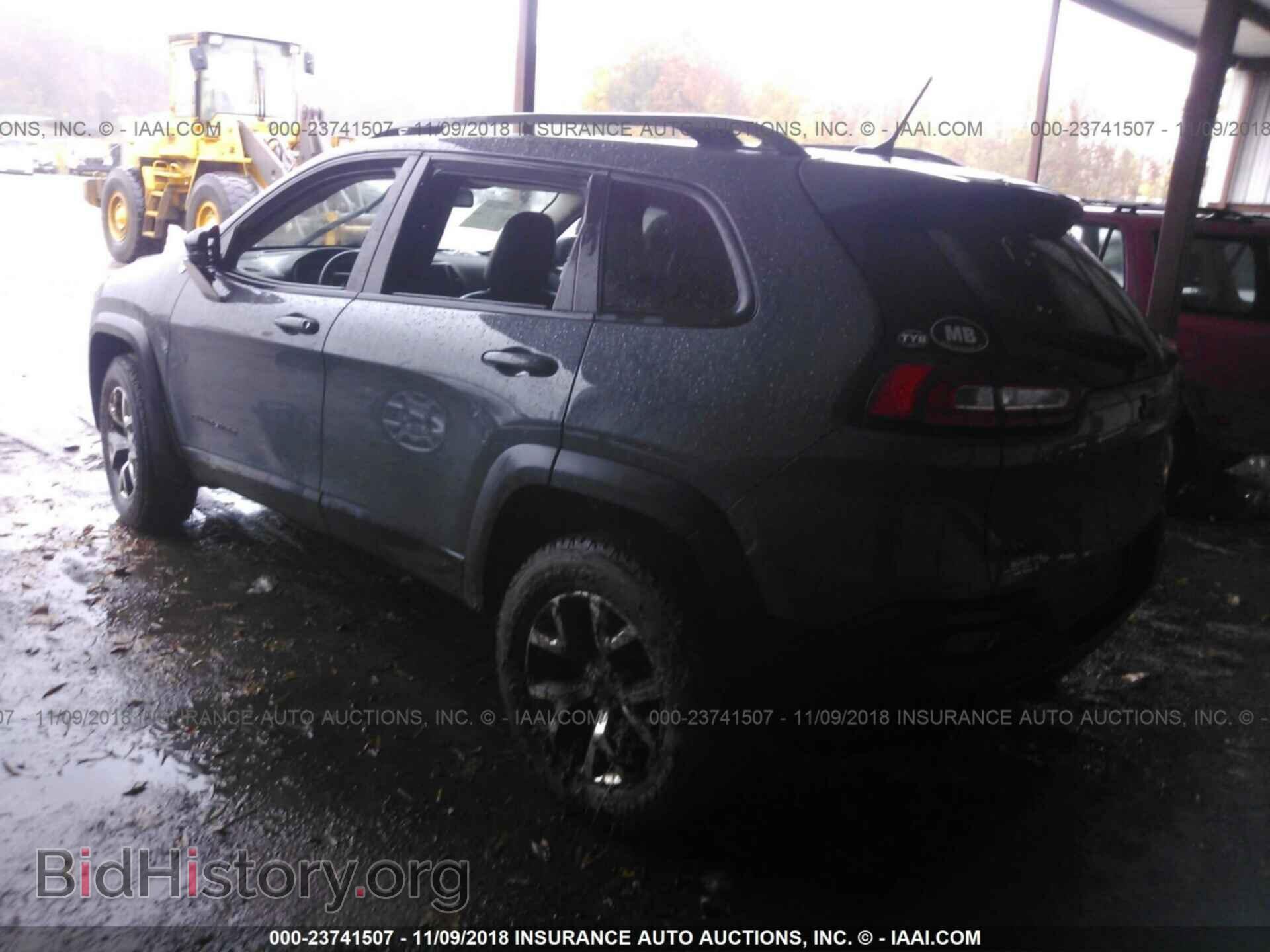 2015 Jeep Cherokee - VIN: 1C4PJMBB5FW595225 - Photo 3