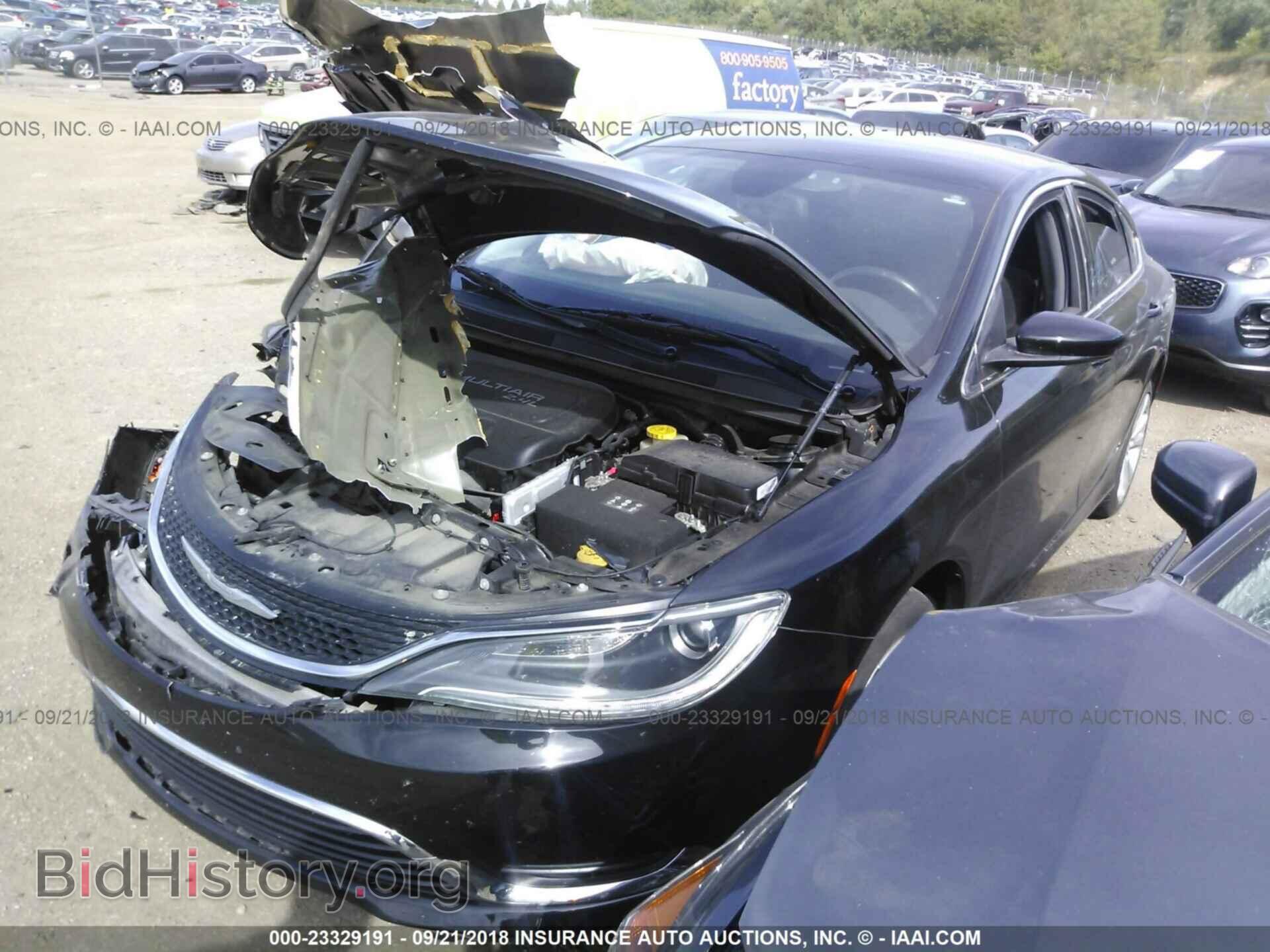 2015 CHRYSLER 200 - VIN: 1C3CCCAB4FN747767 - Photo 2