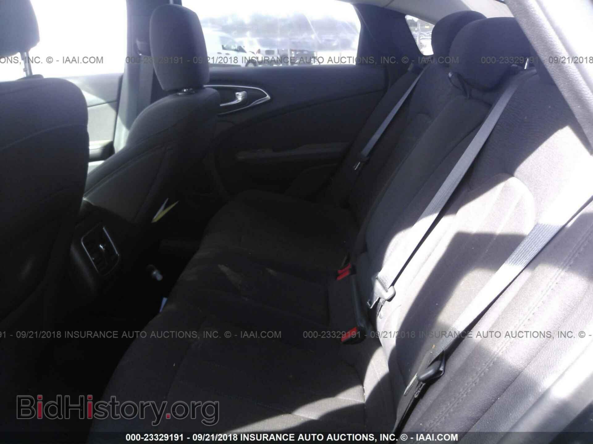 2015 CHRYSLER 200 - VIN: 1C3CCCAB4FN747767 - Photo 8