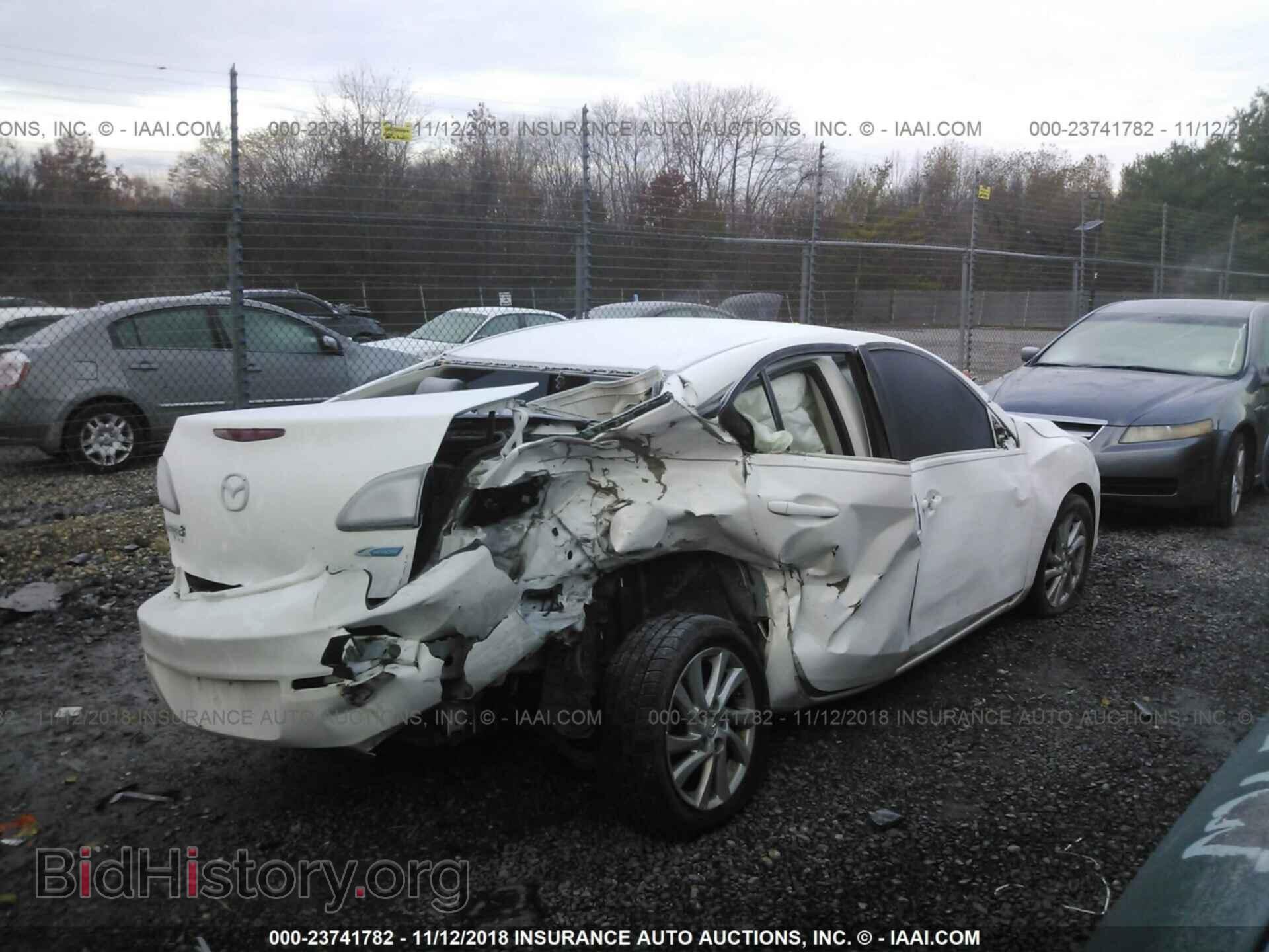 2012 MAZDA 3 - VIN: JM1BL1V71C1553024 - Photo 4