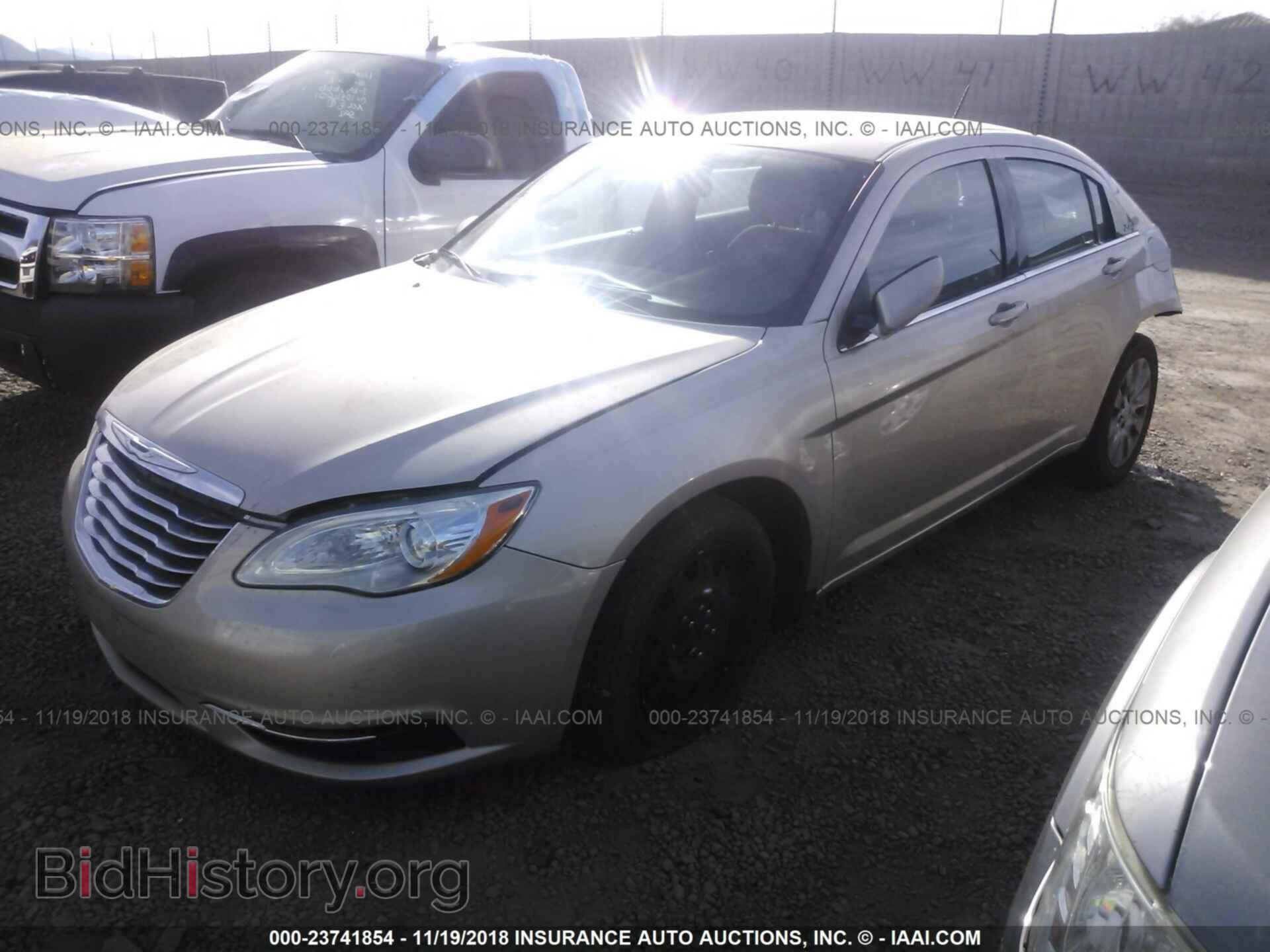 2014 CHRYSLER 200 - VIN: 1C3CCBAB4EN125257 - Photo 2