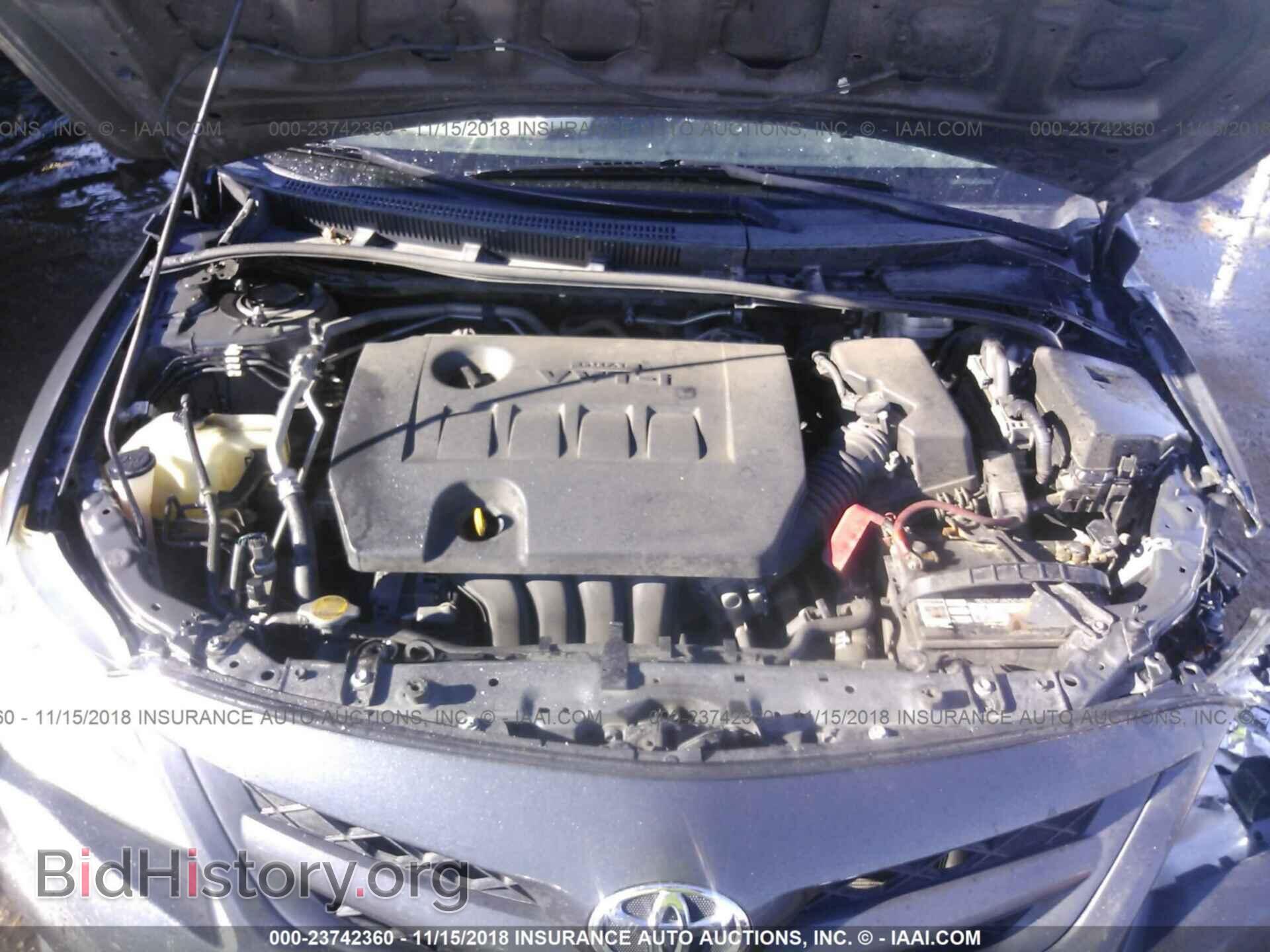 2011 Toyota Corolla - VIN: 2T1BU4EEXBC610974 - Photo 10