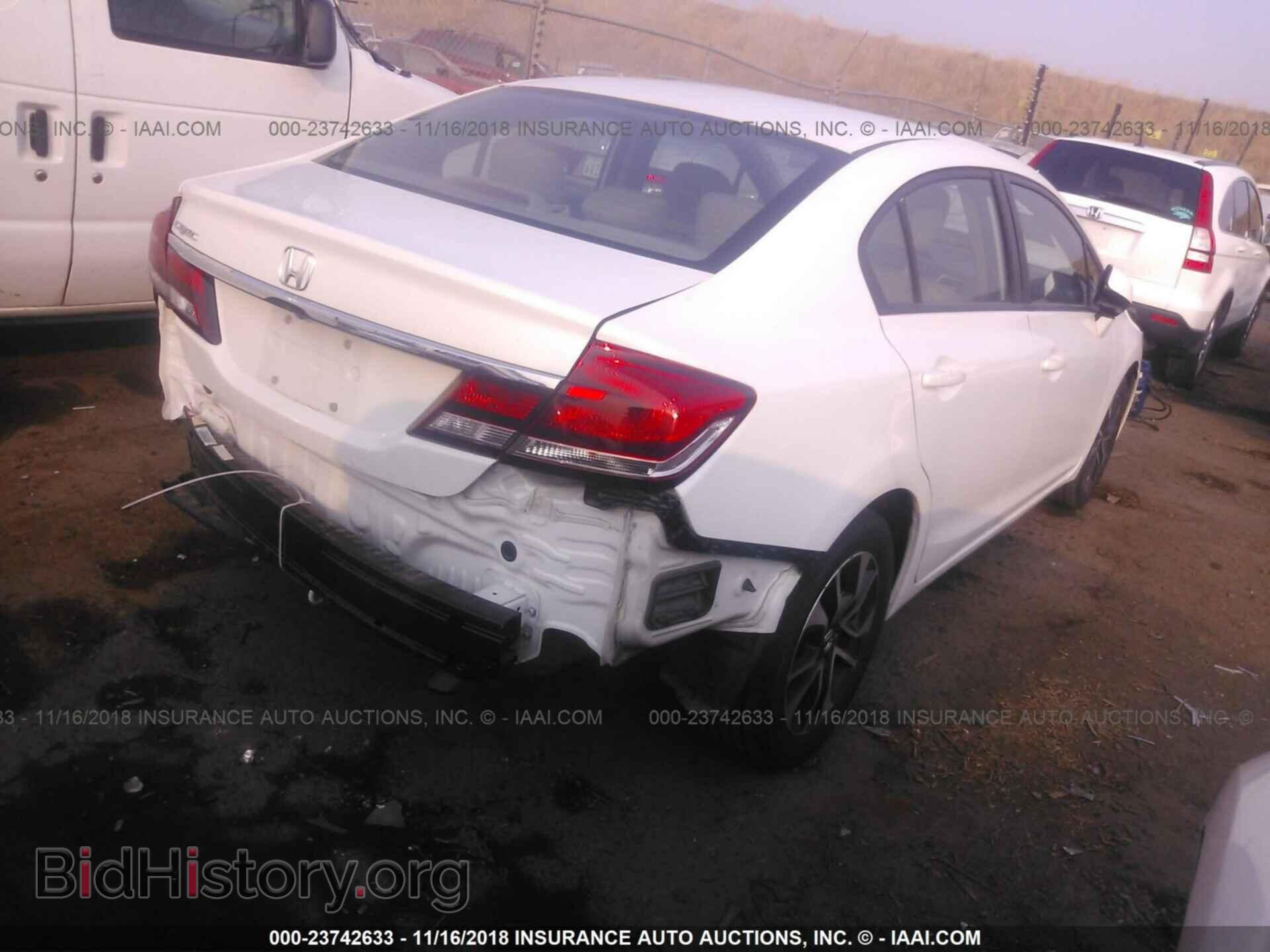 2013 Honda Civic - VIN: 19XFB2F93DE213673 - Фото 4