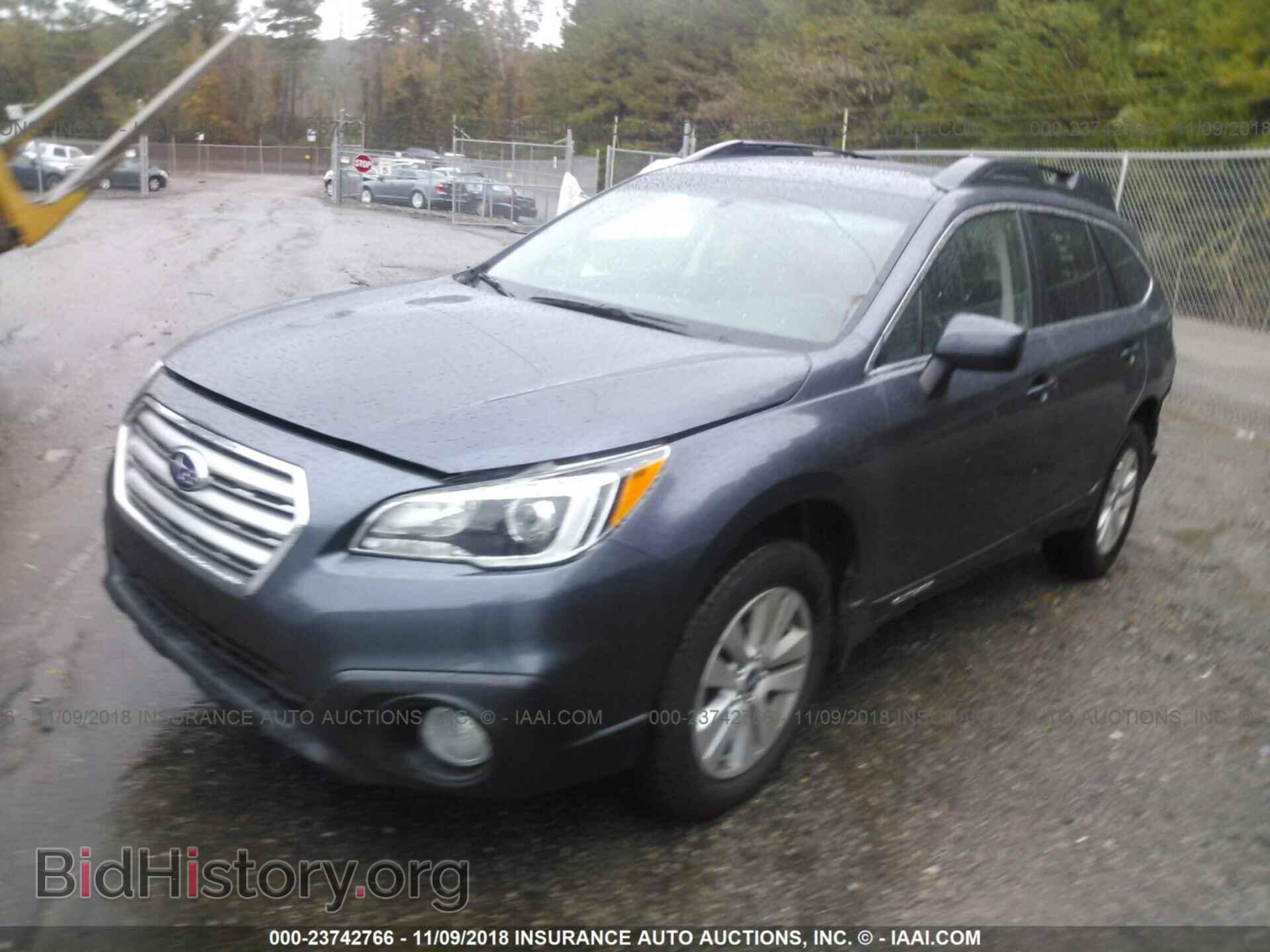 2016 Subaru Outback - VIN: 4S4BSBDC5G3230737 - Фото 2