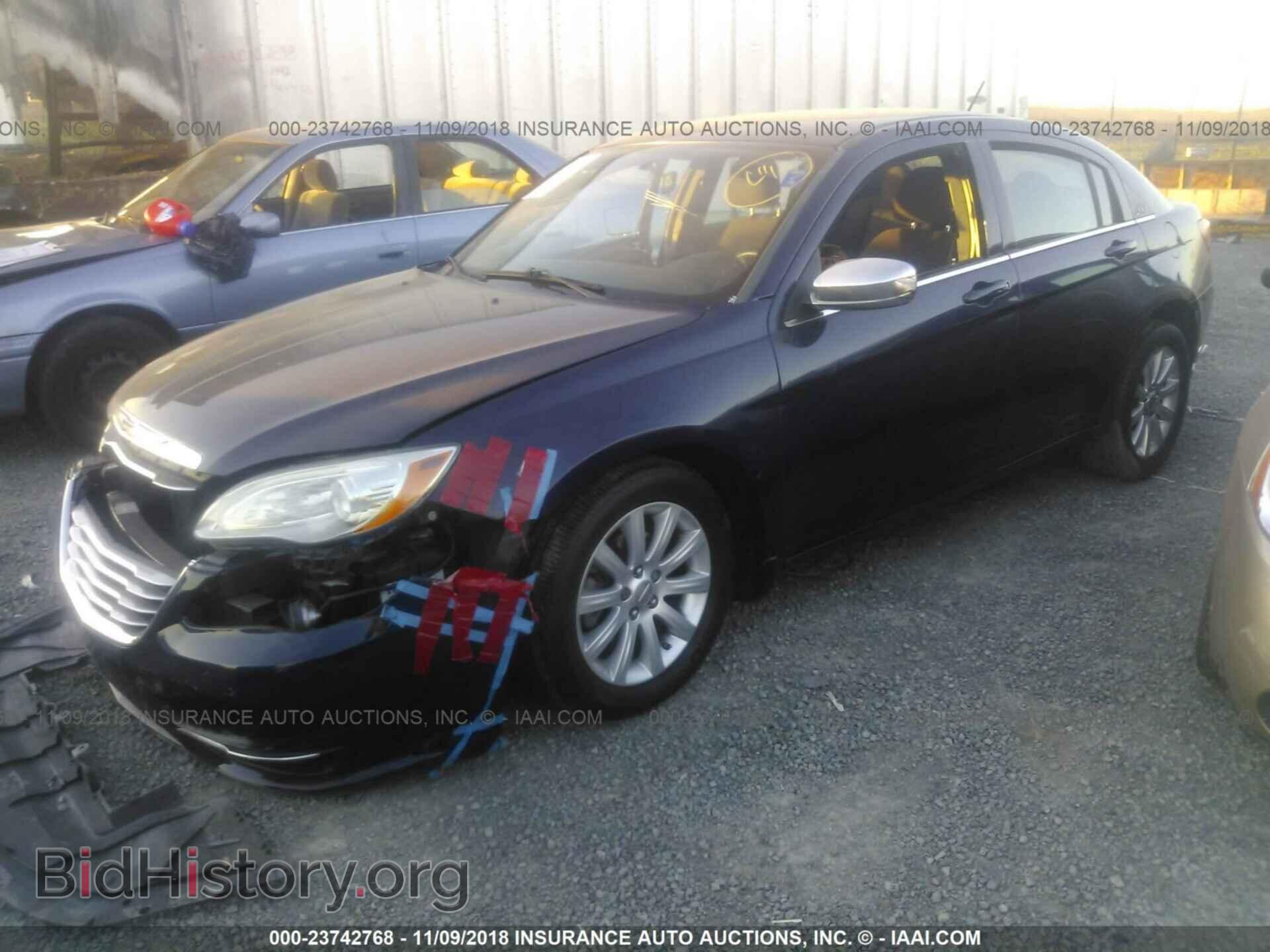 2013 CHRYSLER 200 - VIN: 1C3CCBBB6DN762602 - Фото 2